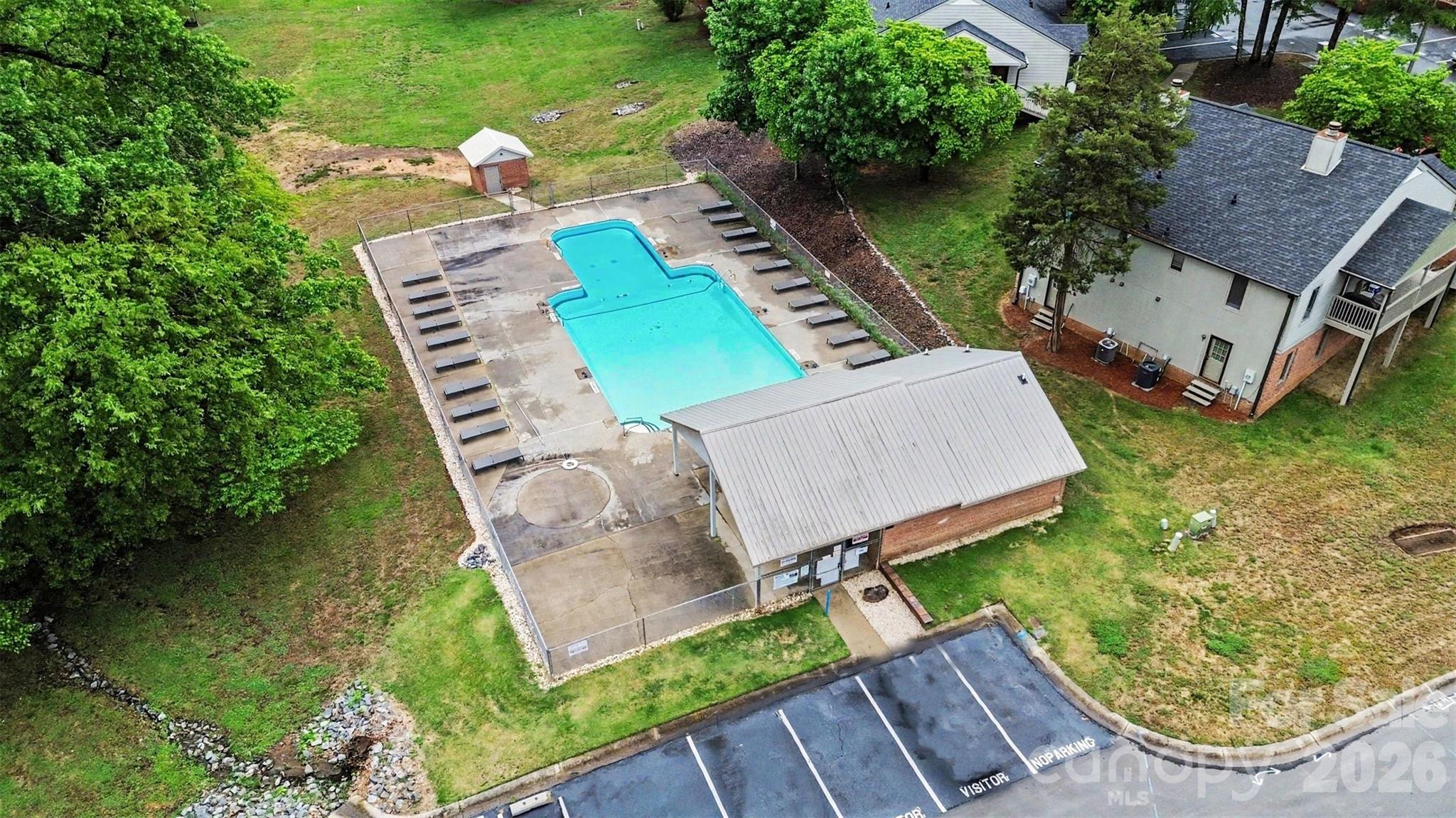 1043 Wexford Place NW — Concord