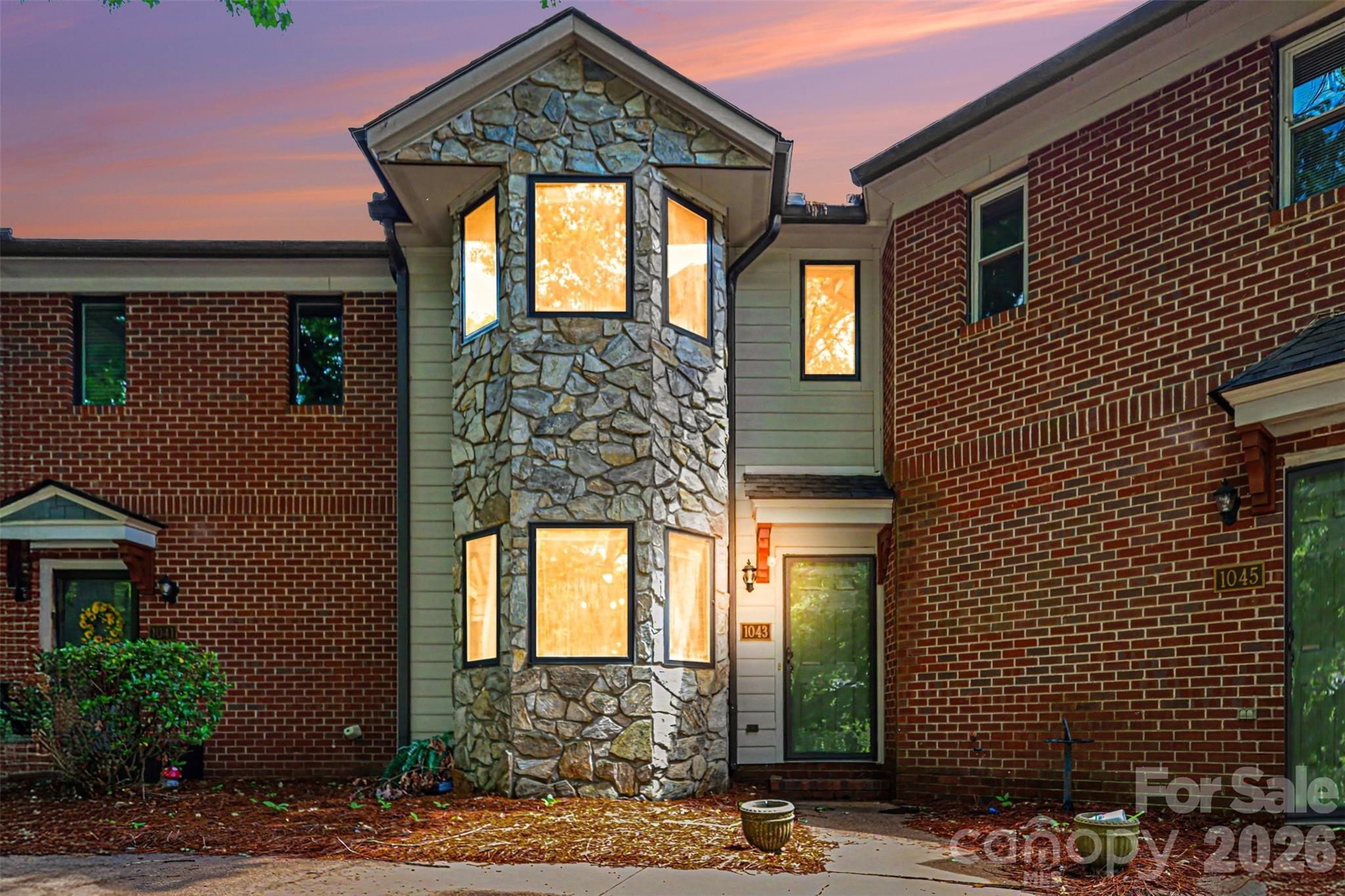 1043 Wexford Place NW — Concord