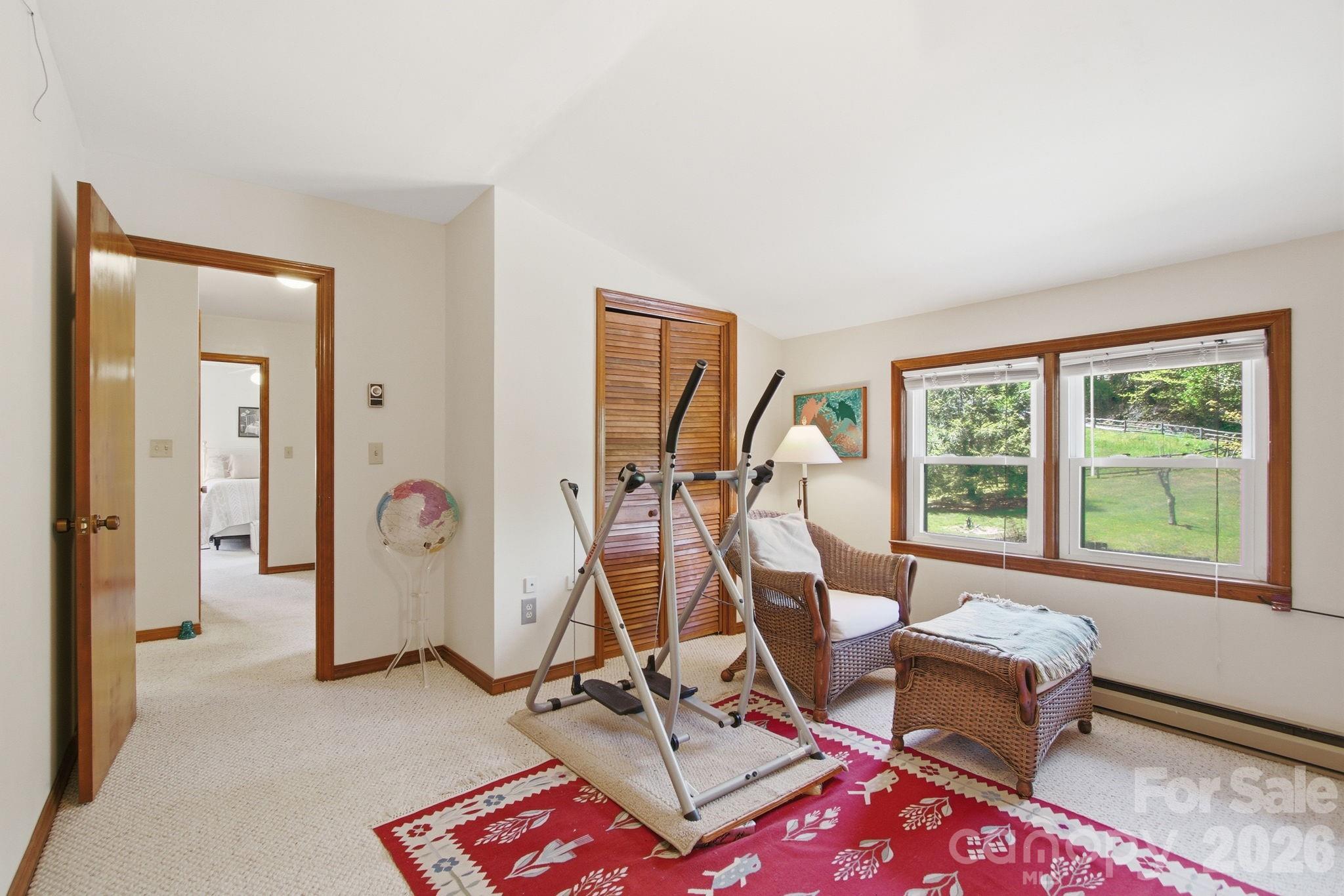 11 Summer Lane — Spruce Pine