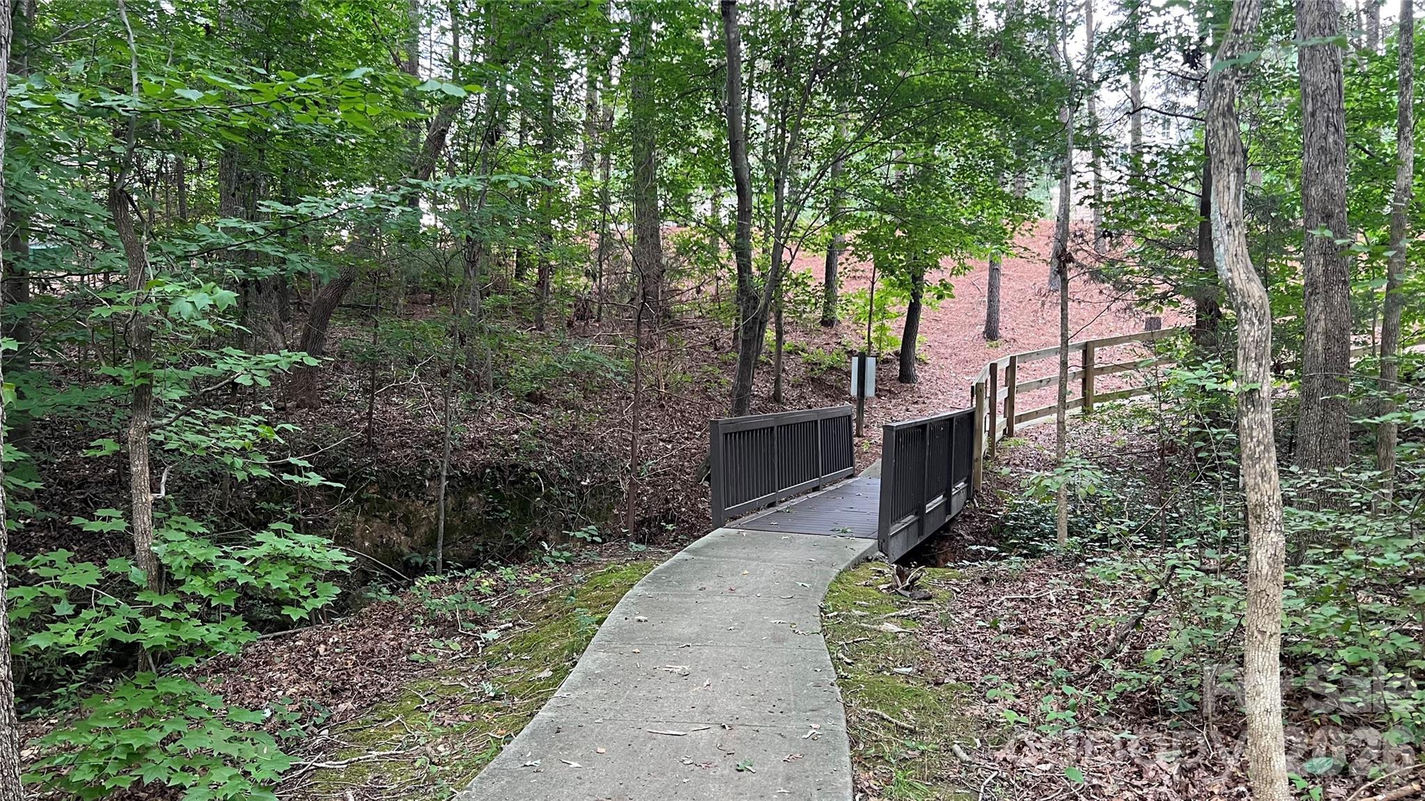 2413 Merryvale Way N — Waxhaw