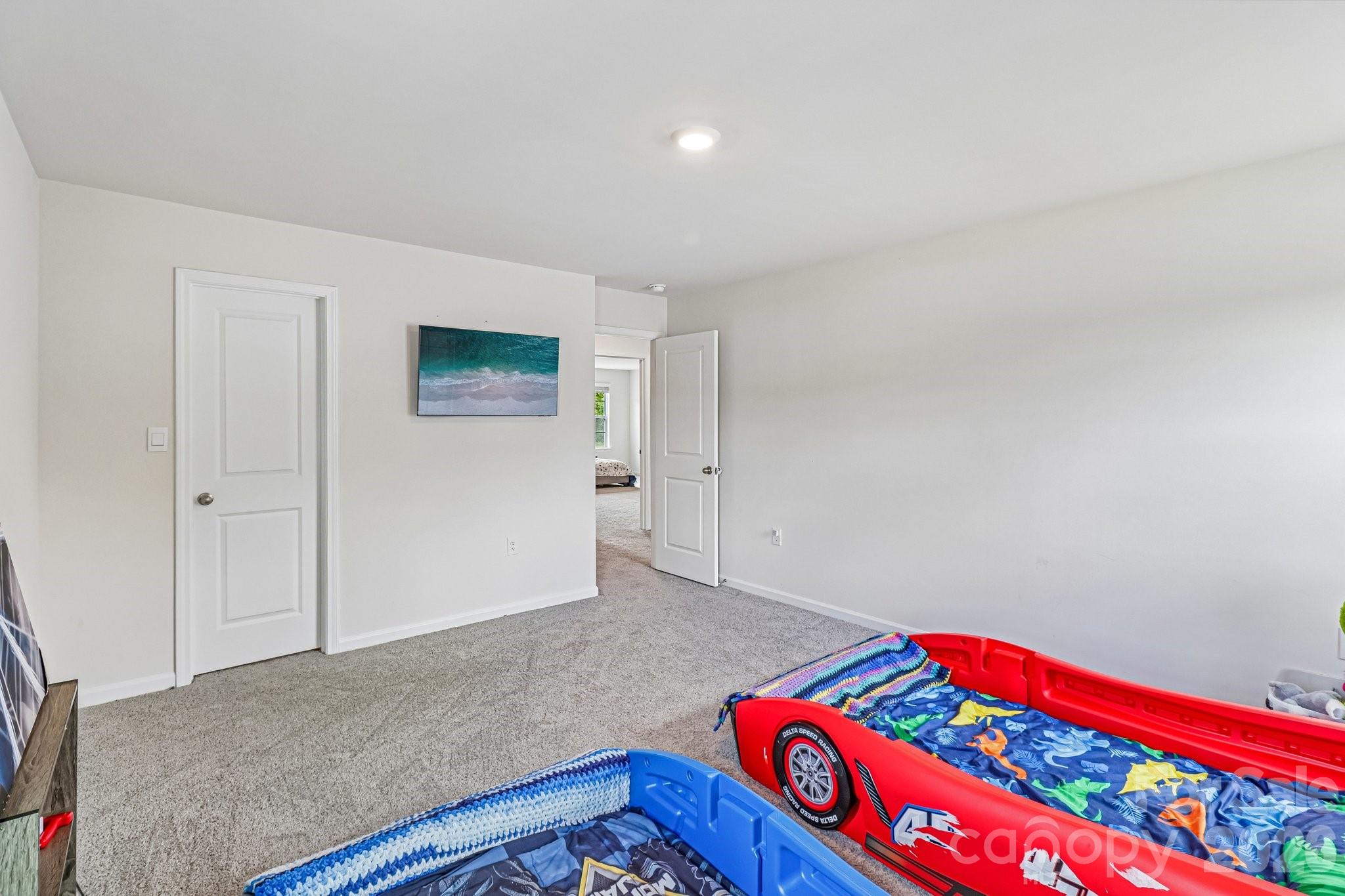 455 Saddlebred Lane — Locust