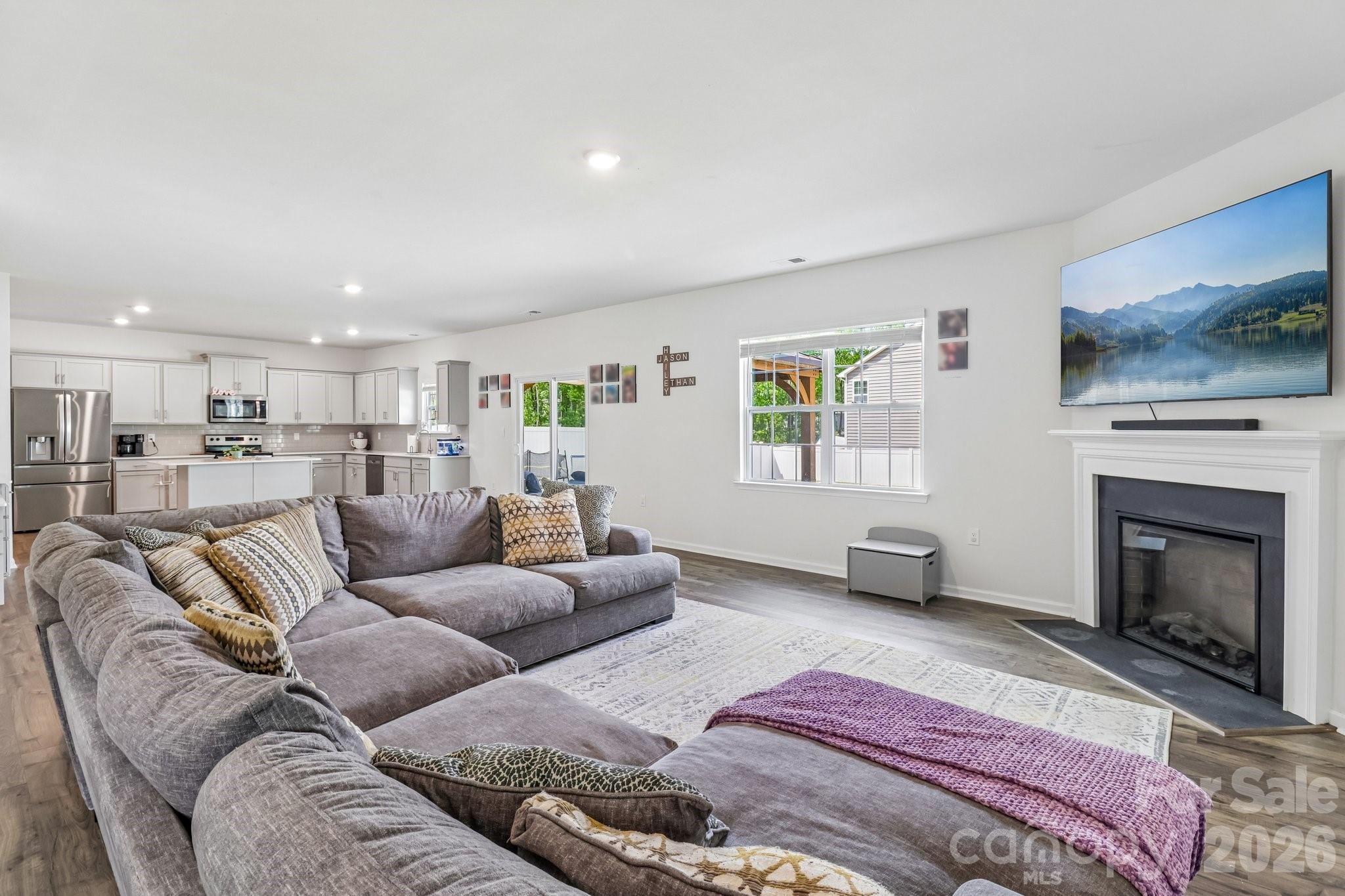 455 Saddlebred Lane — Locust