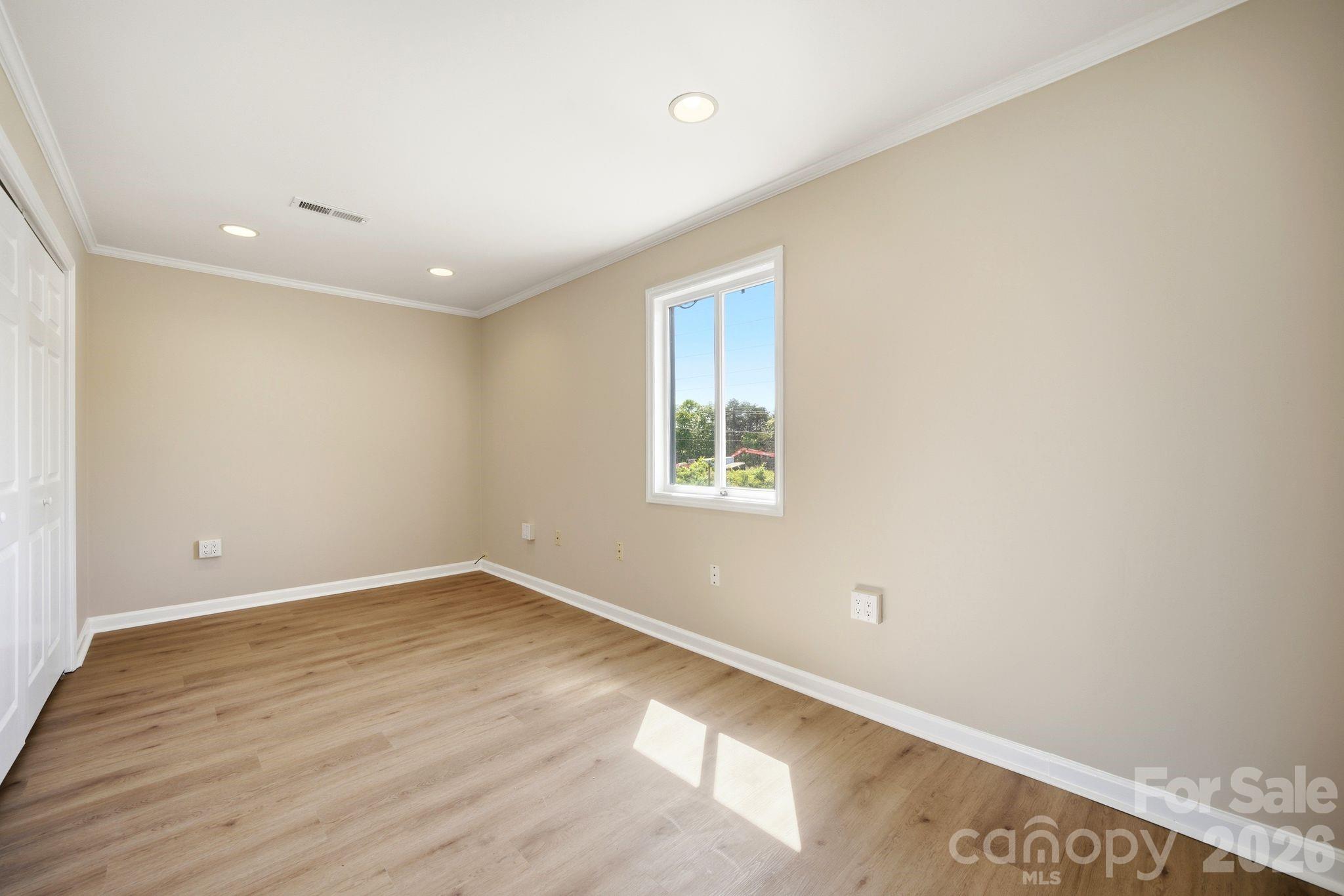 7831 Spinnaker Bay Drive #301 — Sherrills Ford