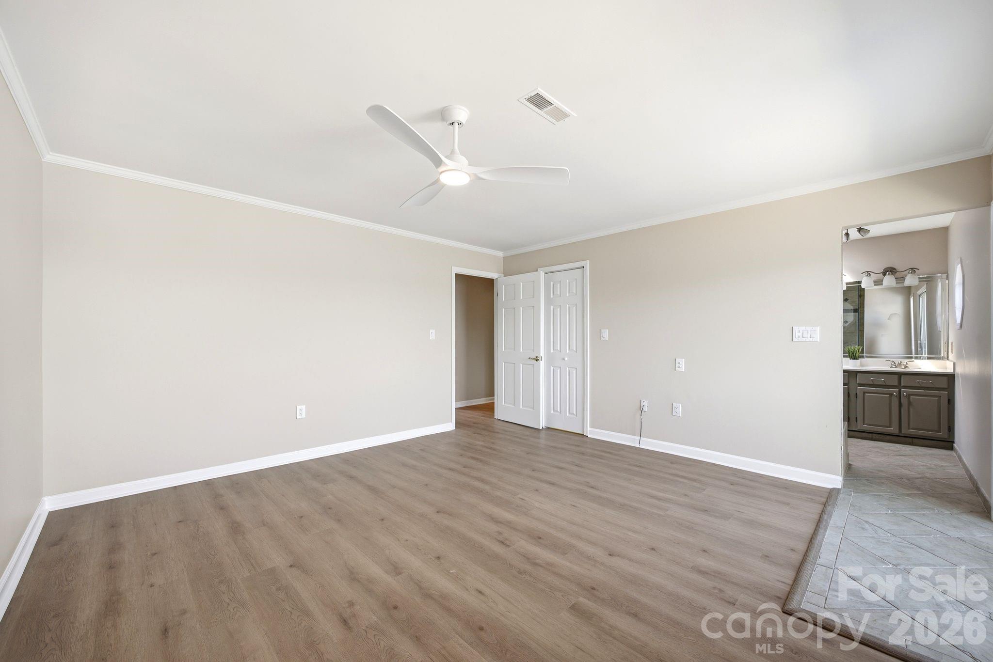 7831 Spinnaker Bay Drive #301 — Sherrills Ford