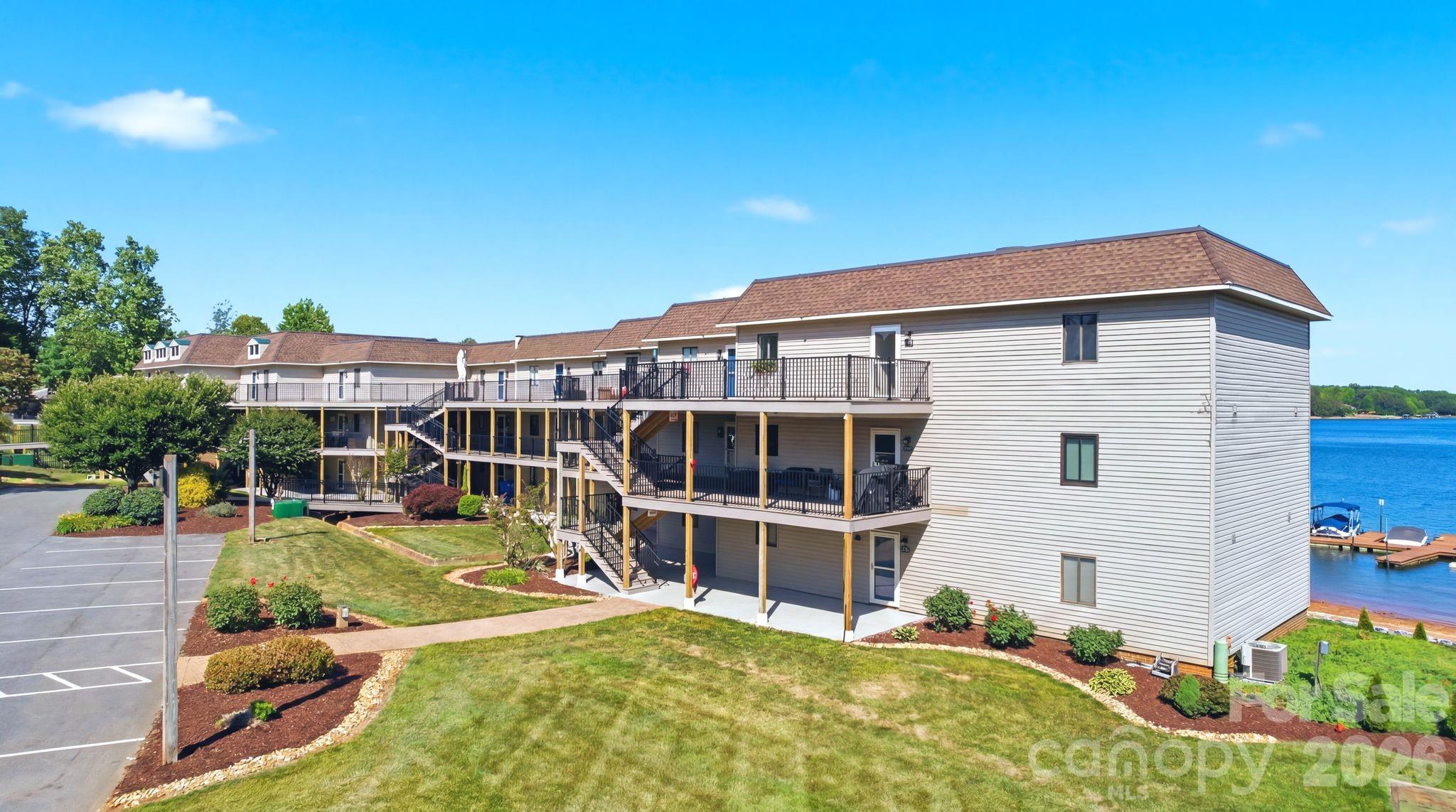 7831 Spinnaker Bay Drive #301 — Sherrills Ford