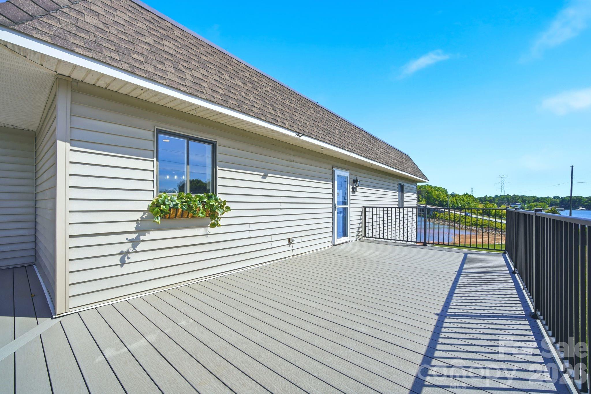 7831 Spinnaker Bay Drive #301 — Sherrills Ford