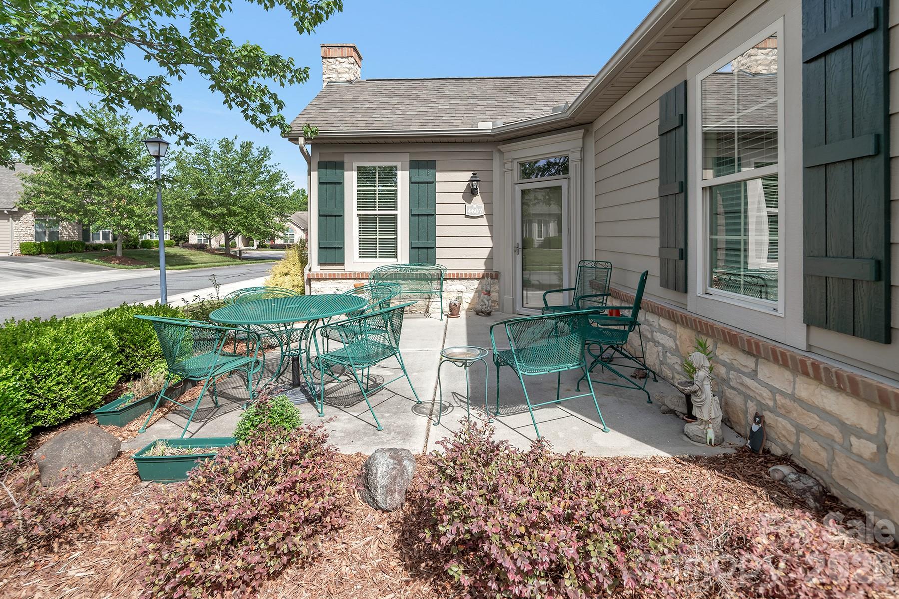 4607 Nashua Drive — Matthews