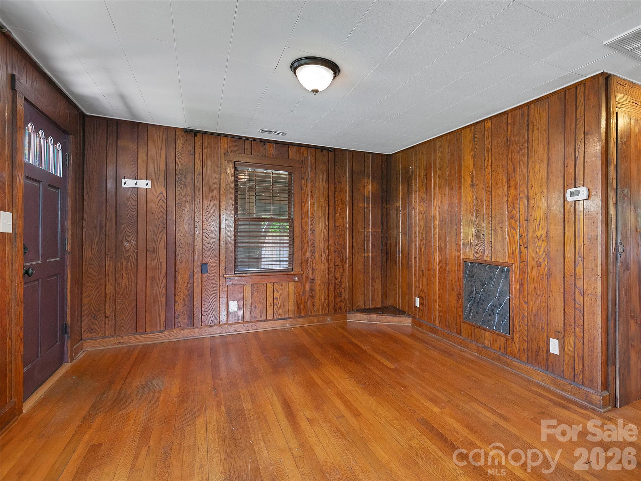 29 Salem Street — Brevard