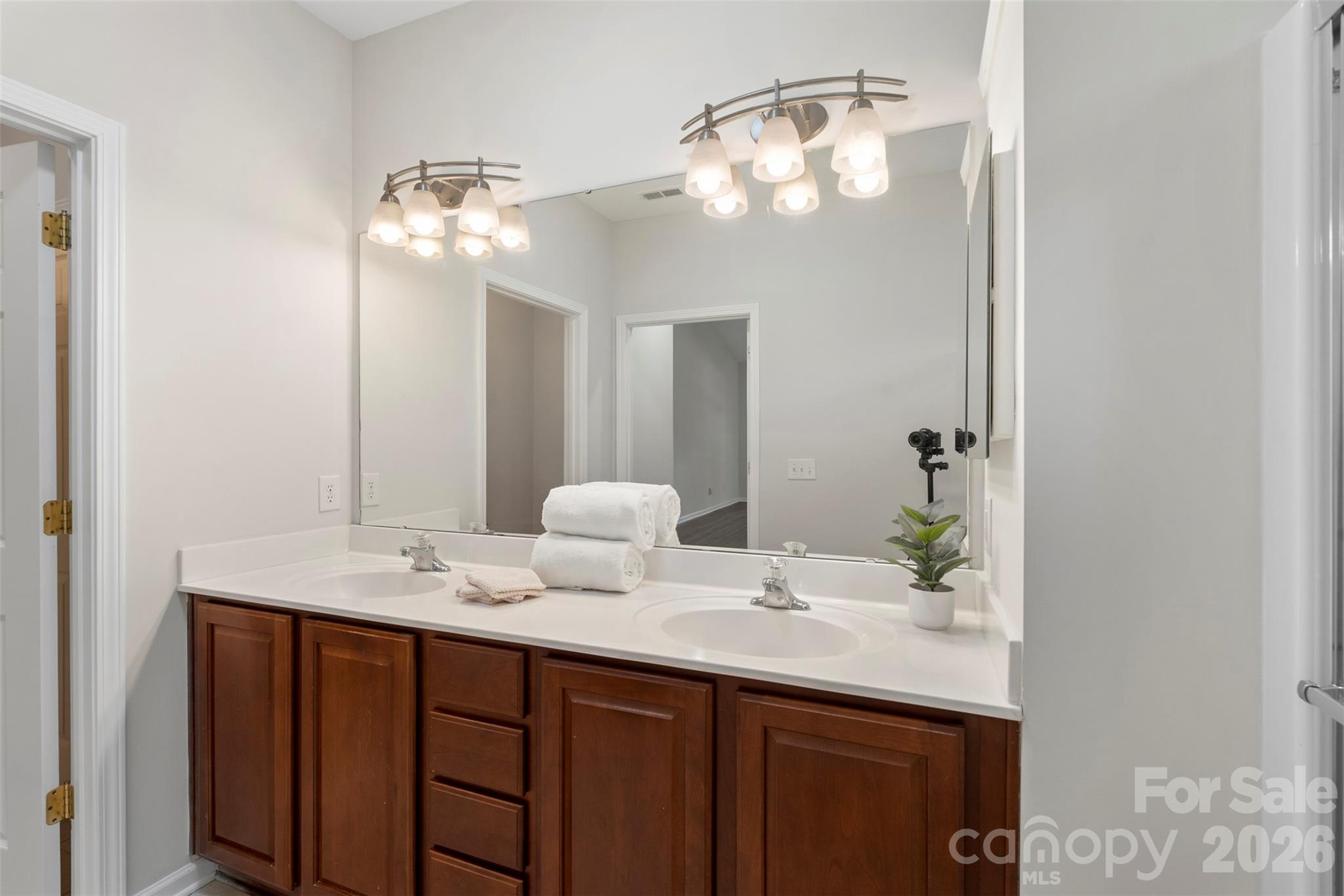 11719 Silverado Lane — Charlotte