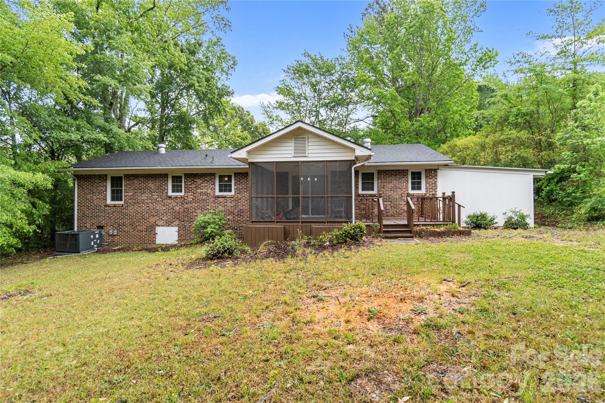 1141 Shannon Drive — Wadesboro