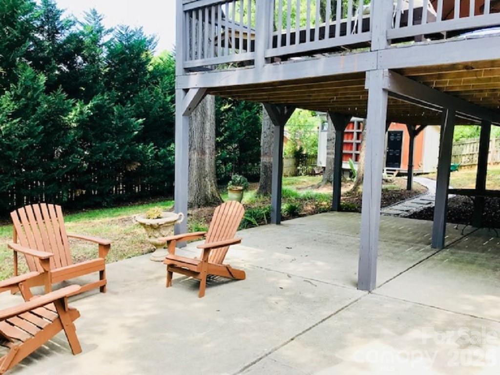 1140 Bevis Drive — Charlotte