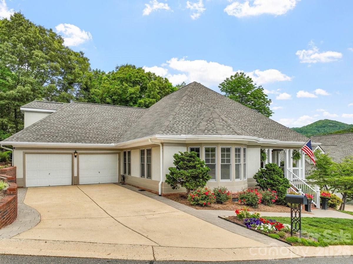 6 Creekside Way — Asheville