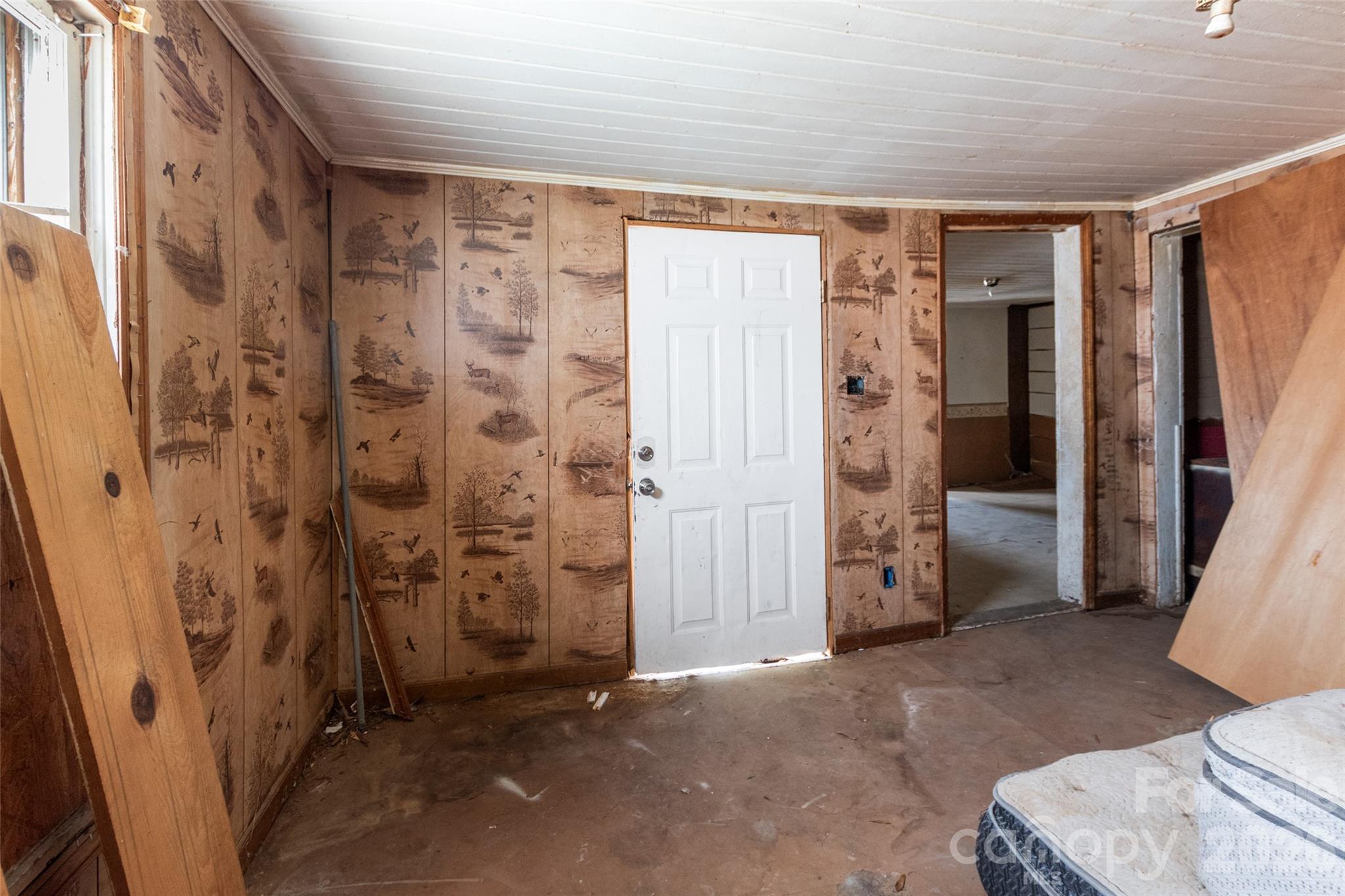689c Pinckney Road — Chester