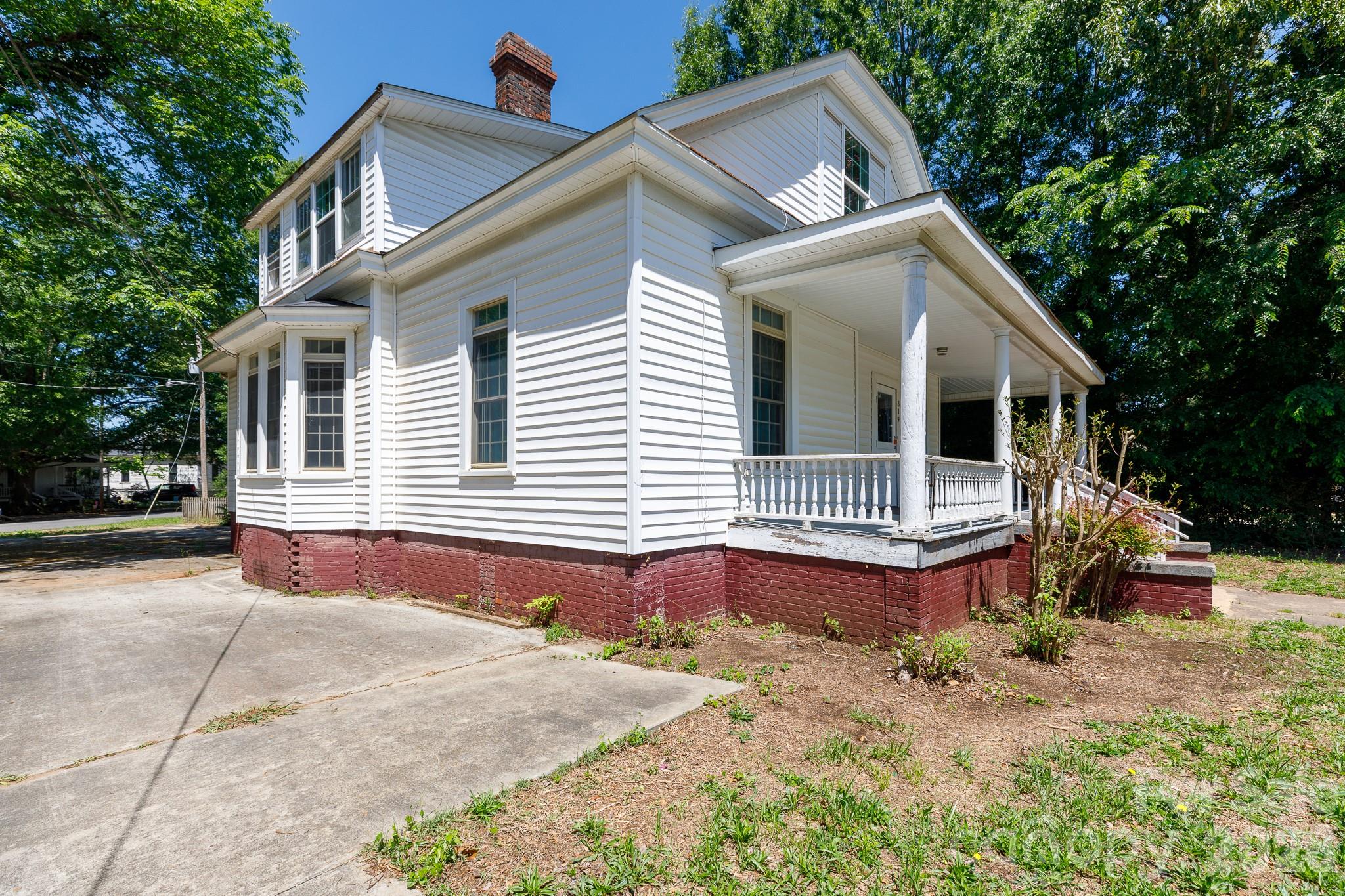 319 Park Avenue — Rock Hill