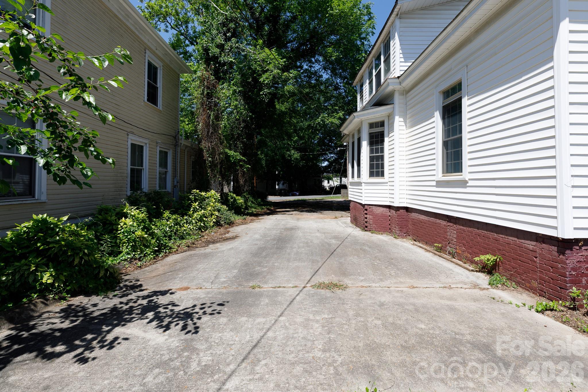 319 Park Avenue — Rock Hill