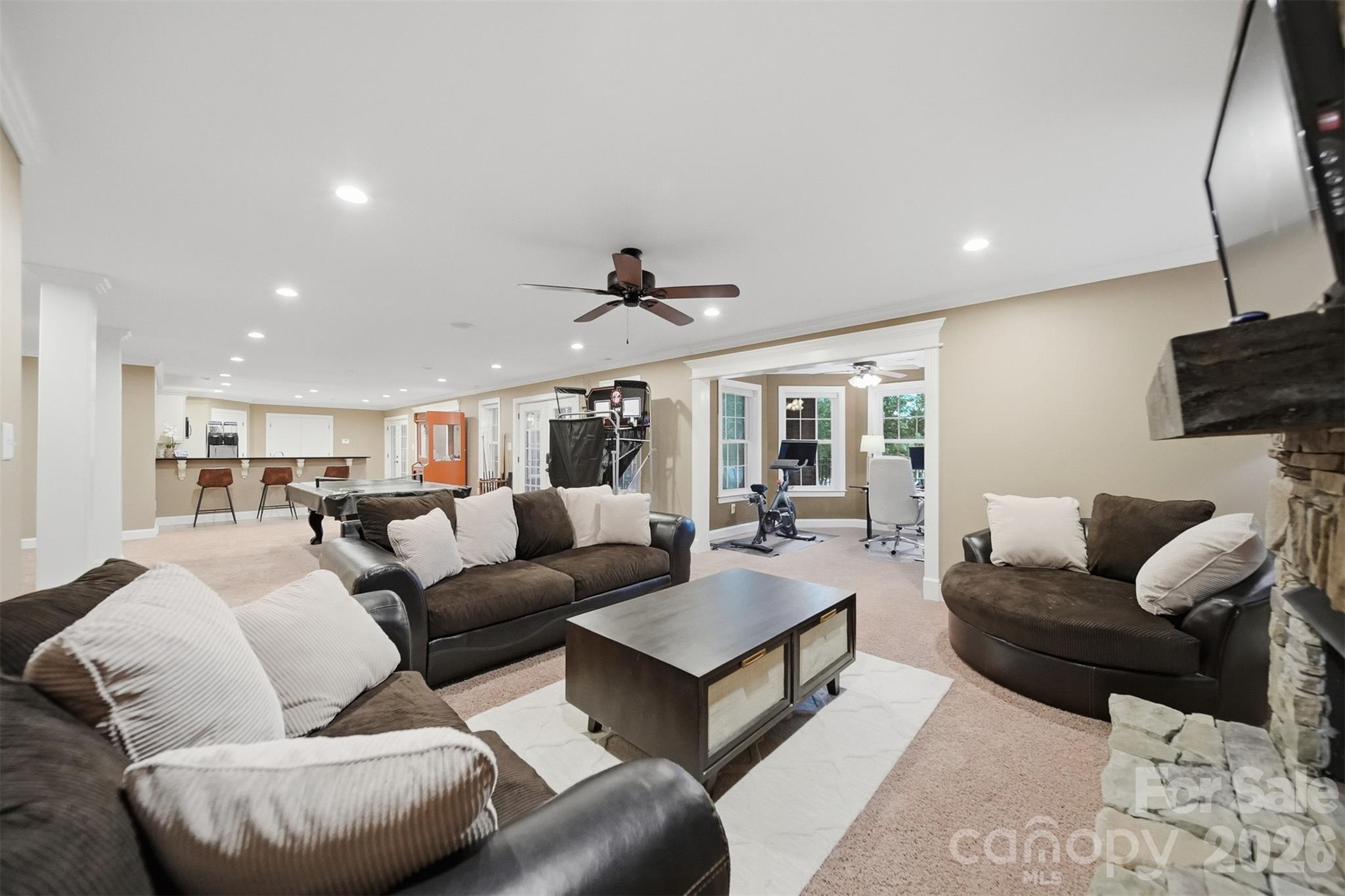 151 43rd Avenue Drive NW — Hickory