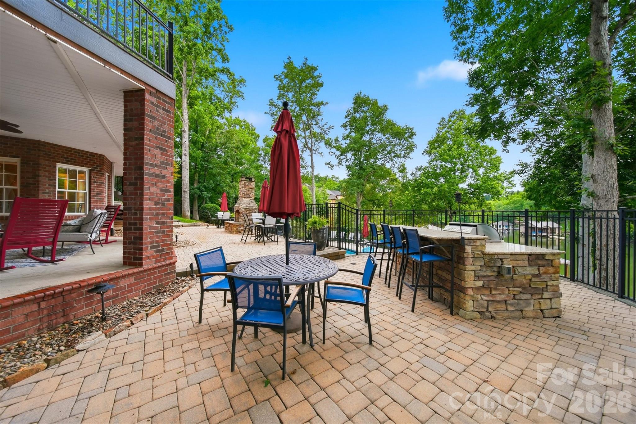 151 43rd Avenue Drive NW — Hickory