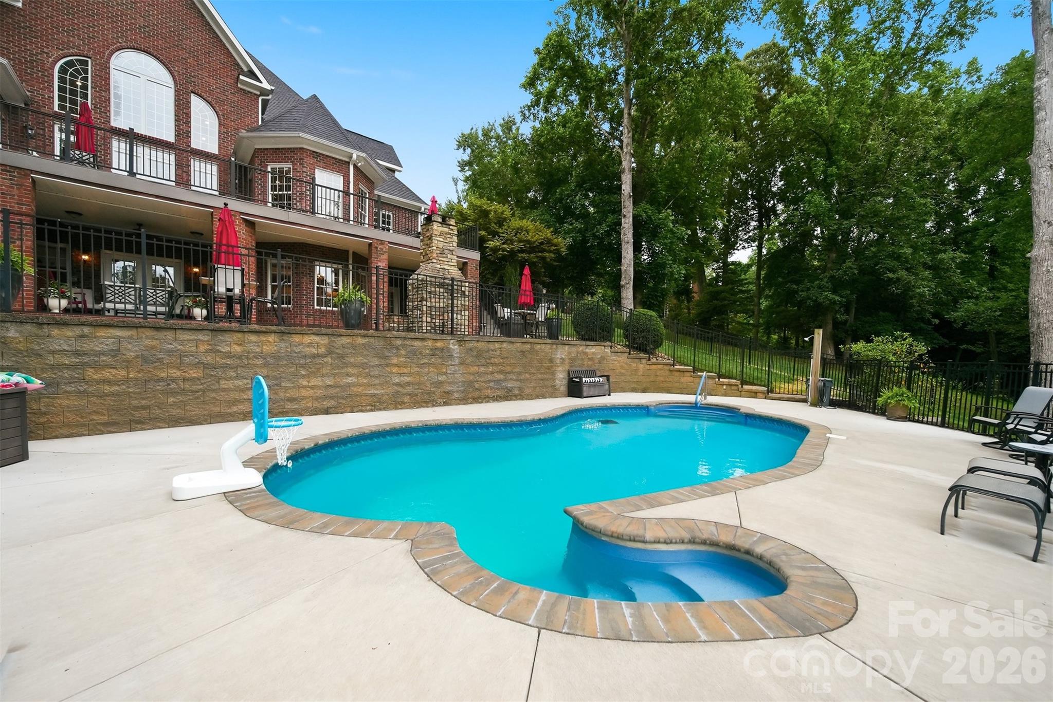 151 43rd Avenue Drive NW — Hickory