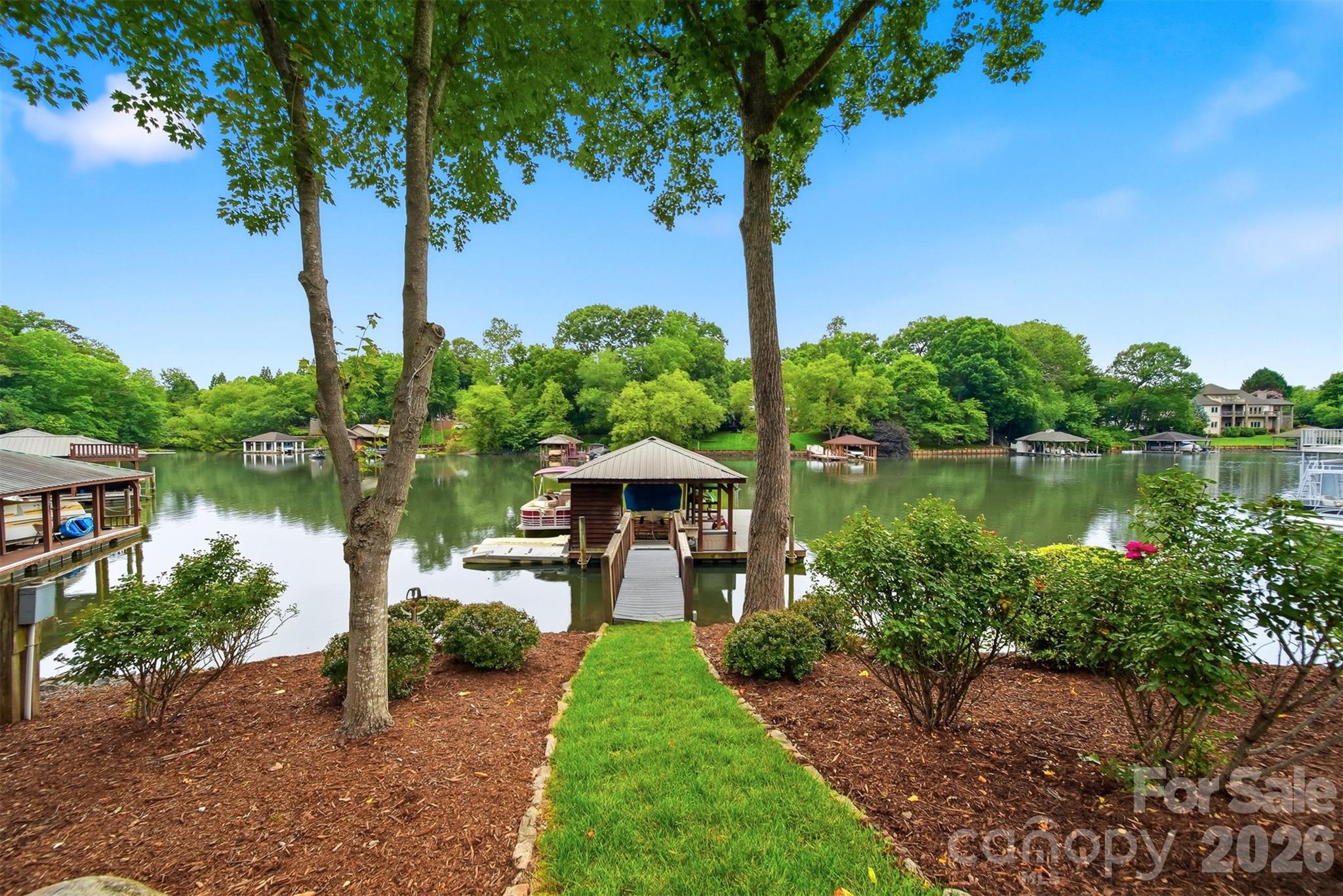 151 43rd Avenue Drive NW — Hickory