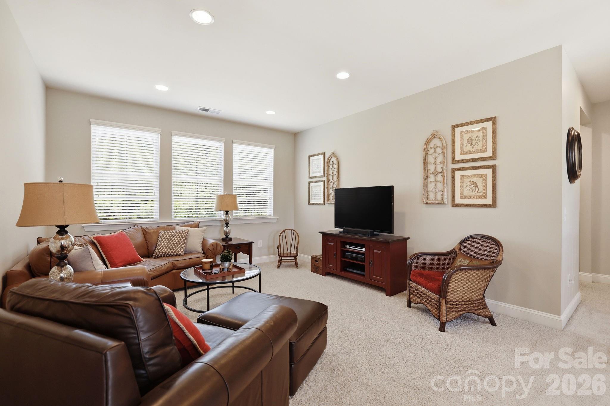 11502 Sweet Birch Lane — Charlotte