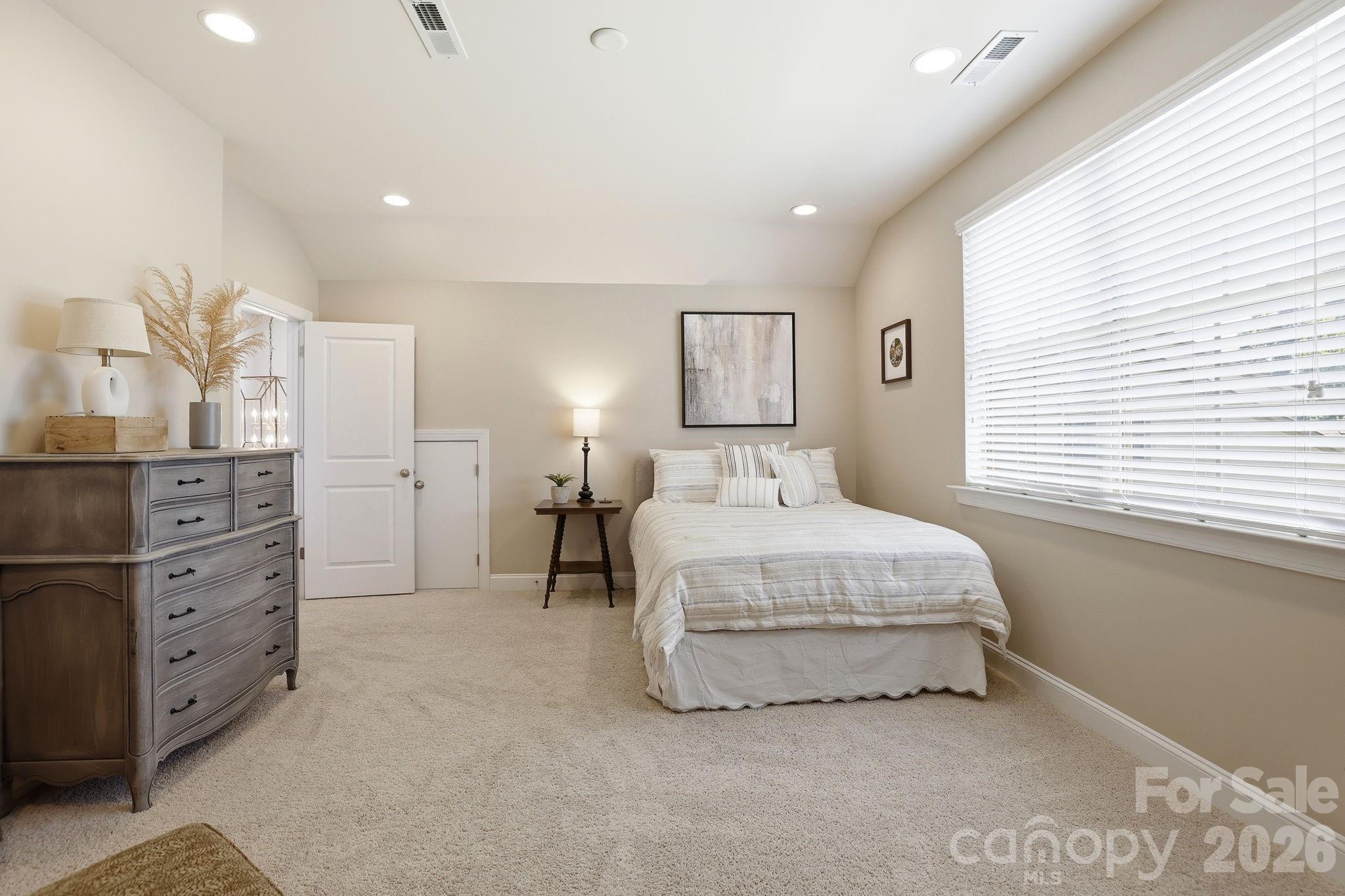 11502 Sweet Birch Lane — Charlotte