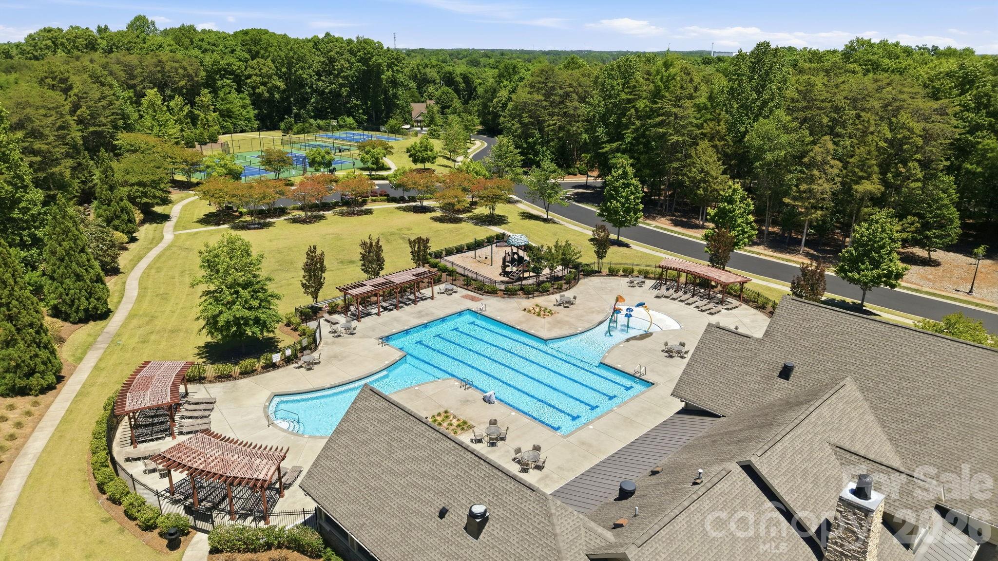 11502 Sweet Birch Lane — Charlotte
