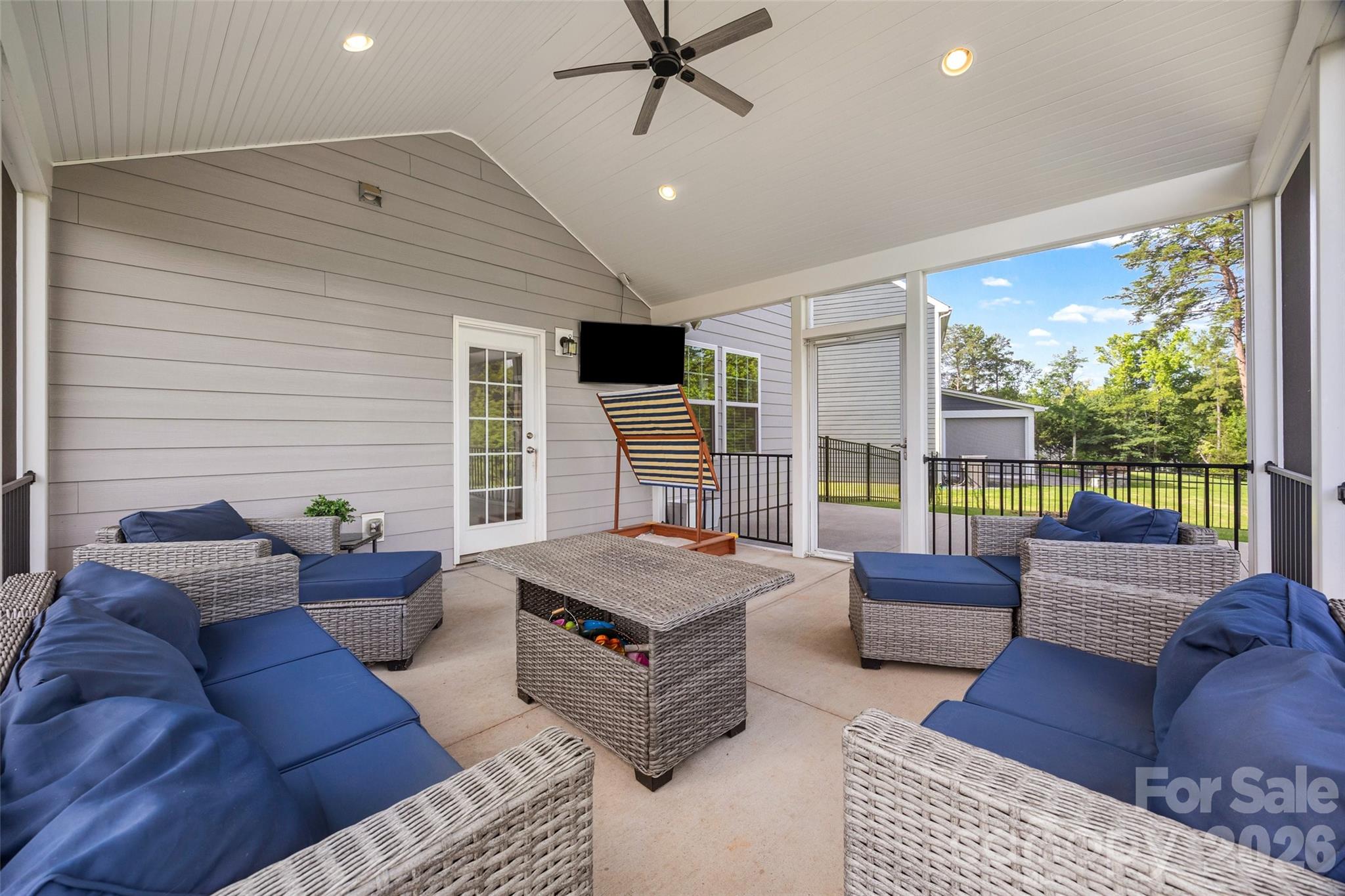 17712 Terryglass Lane — Charlotte
