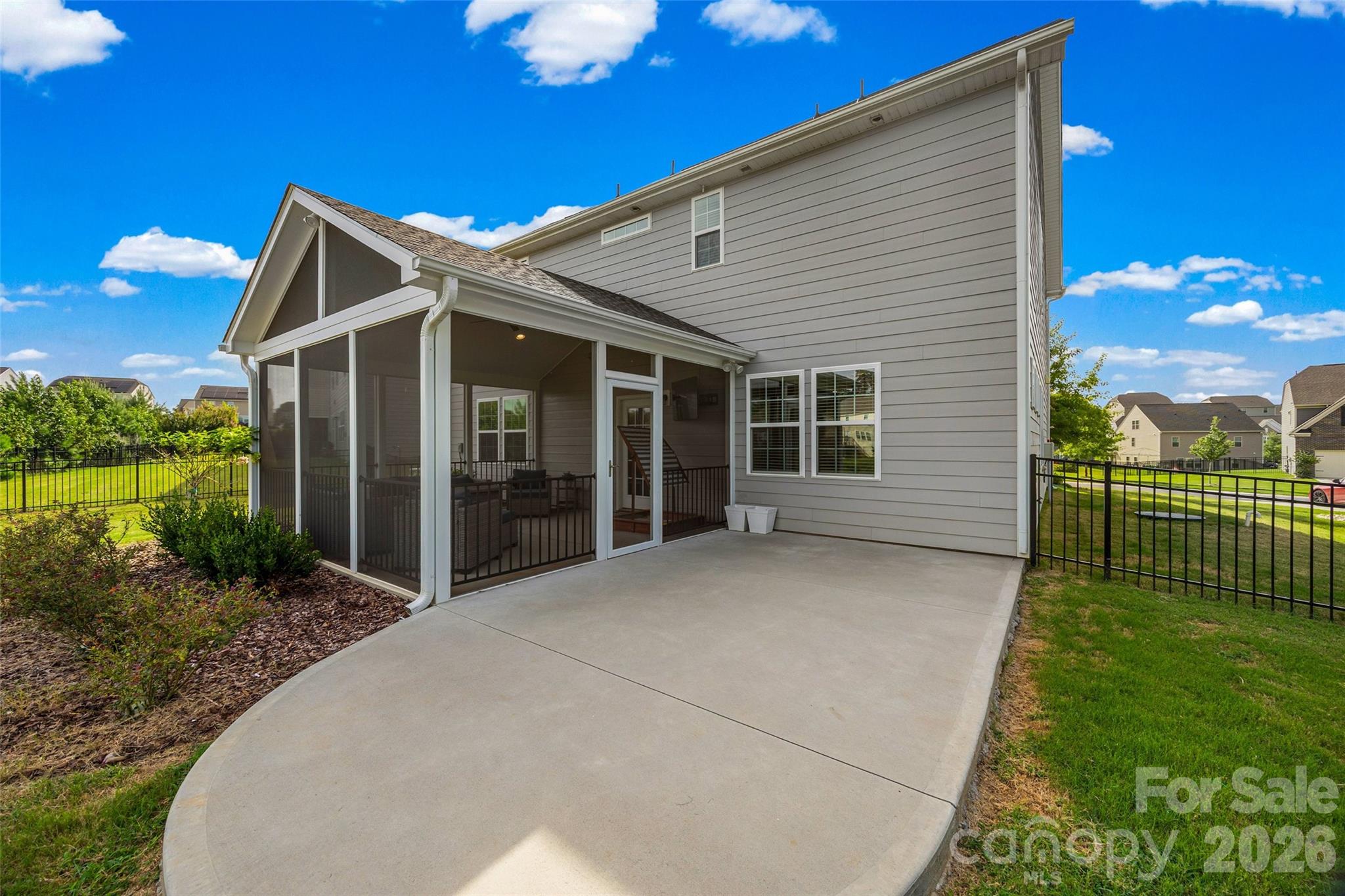 17712 Terryglass Lane — Charlotte