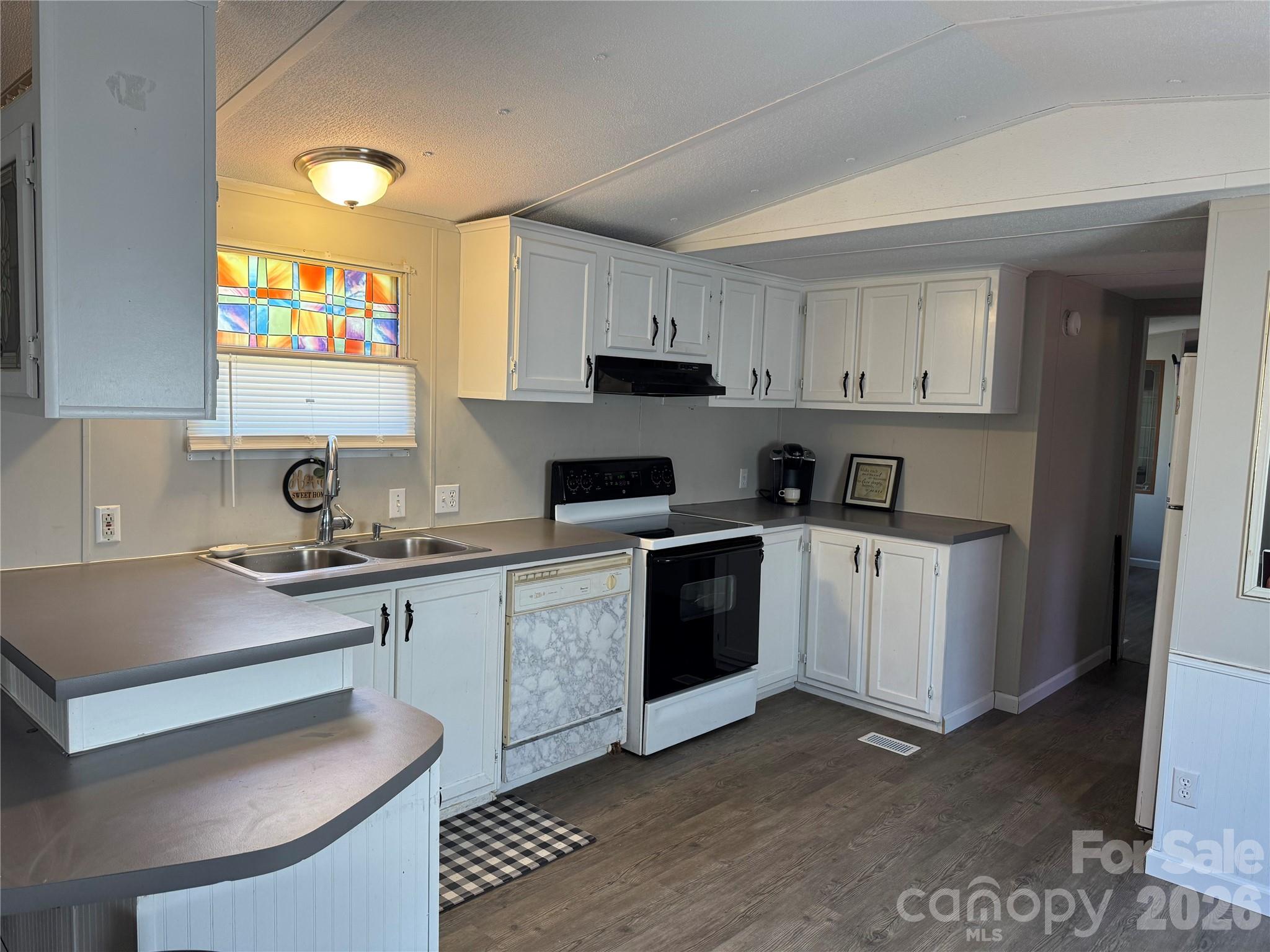 131 Bethany Woods Lane — Statesville