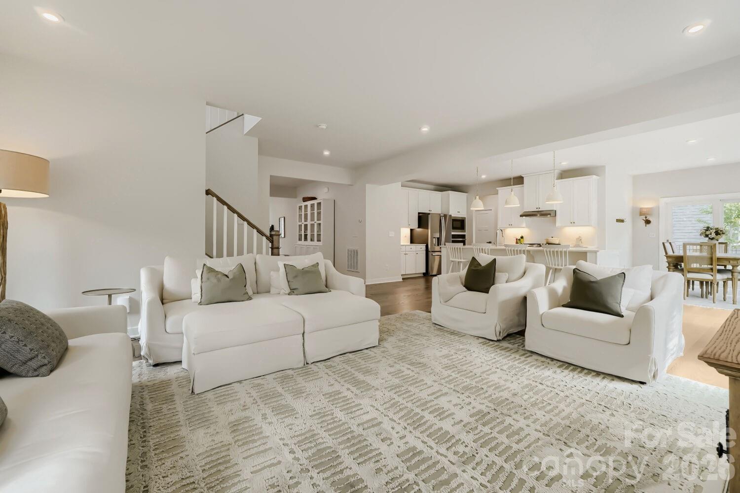 11126 Sound Road — Davidson