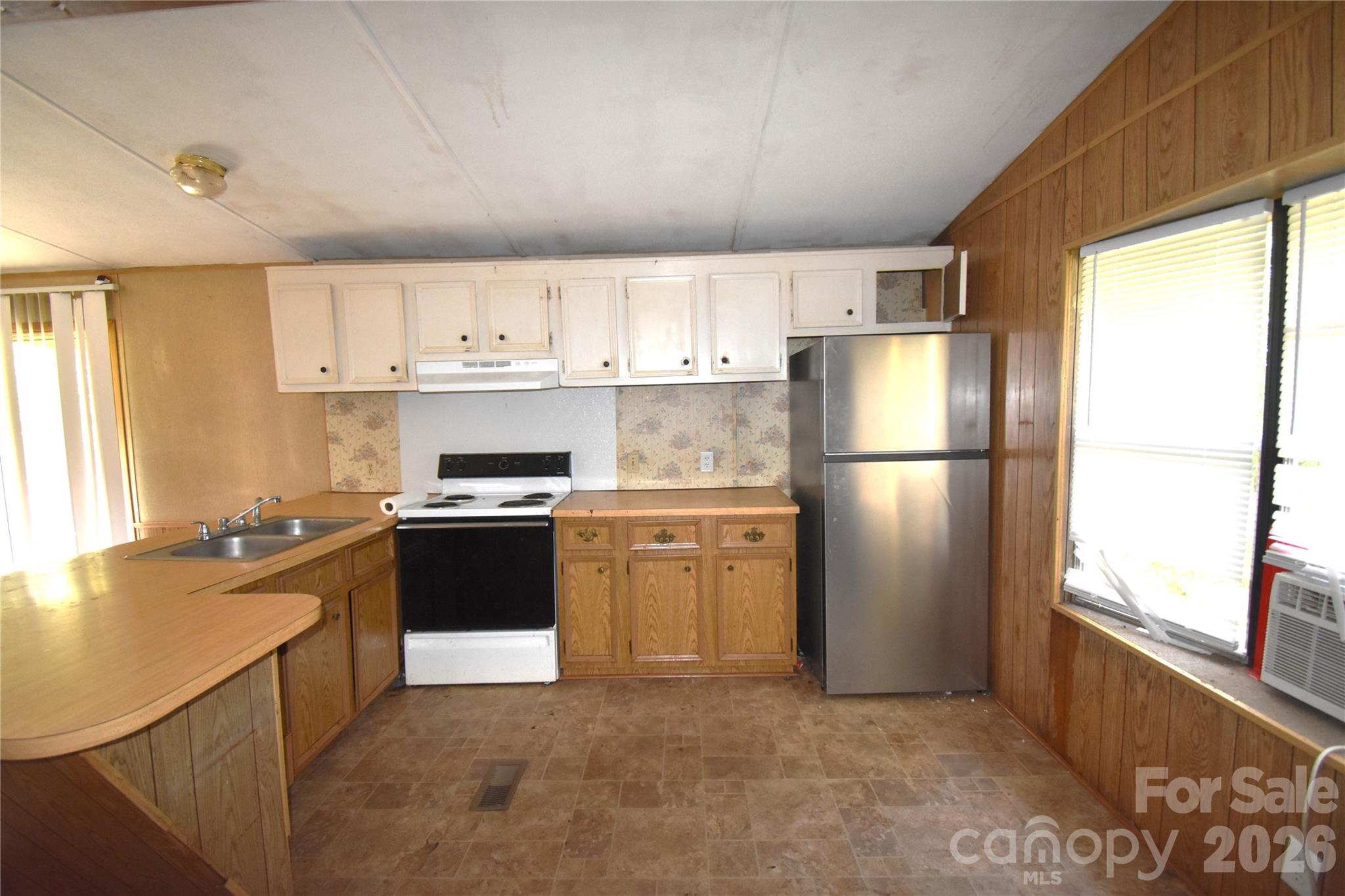 3549 Boyette Road — Lenoir