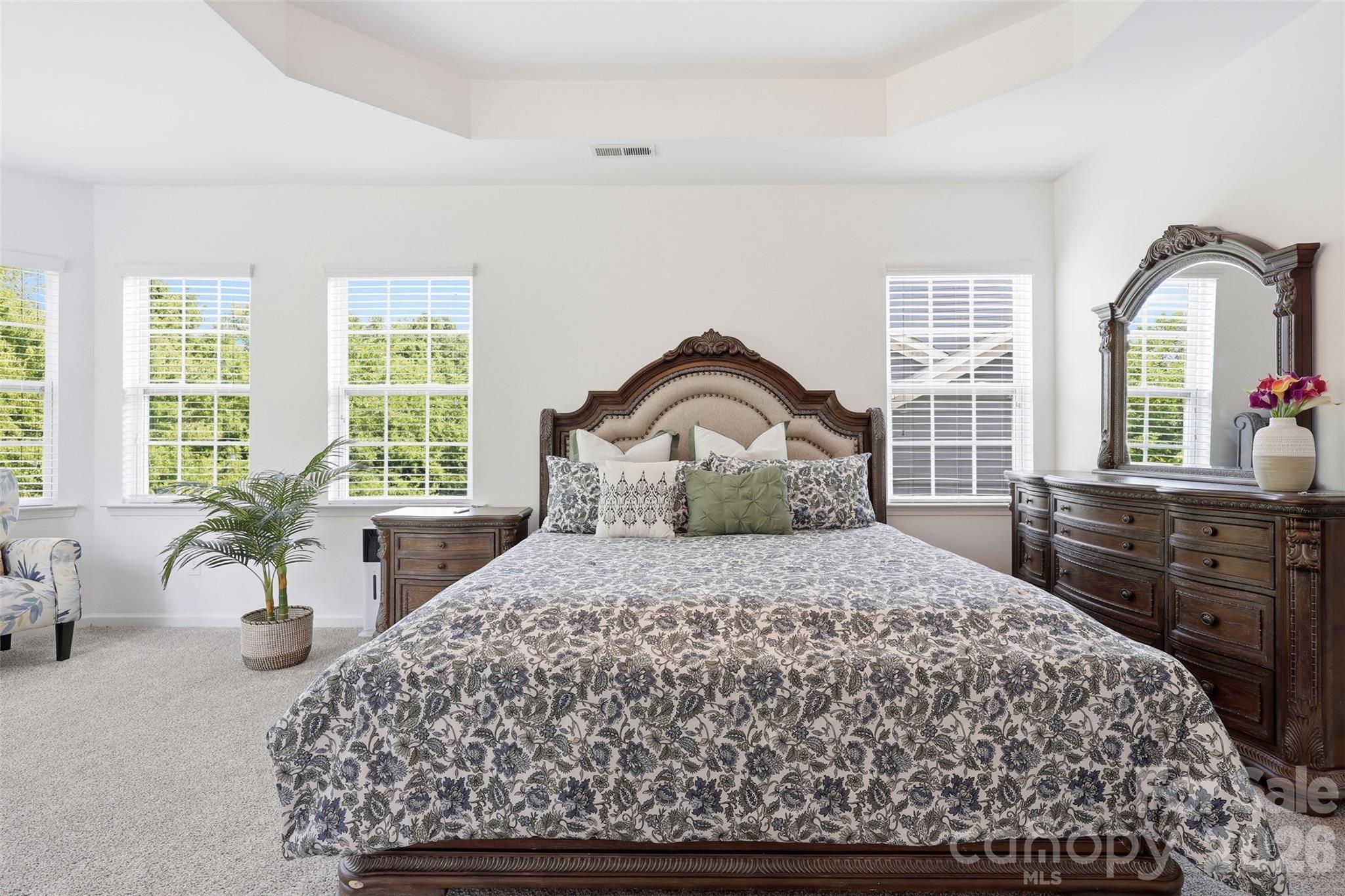 10580 Skipping Rock Lane NW — Concord