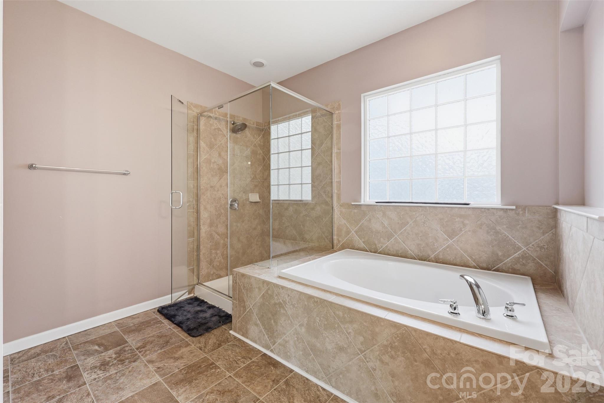 10580 Skipping Rock Lane NW — Concord