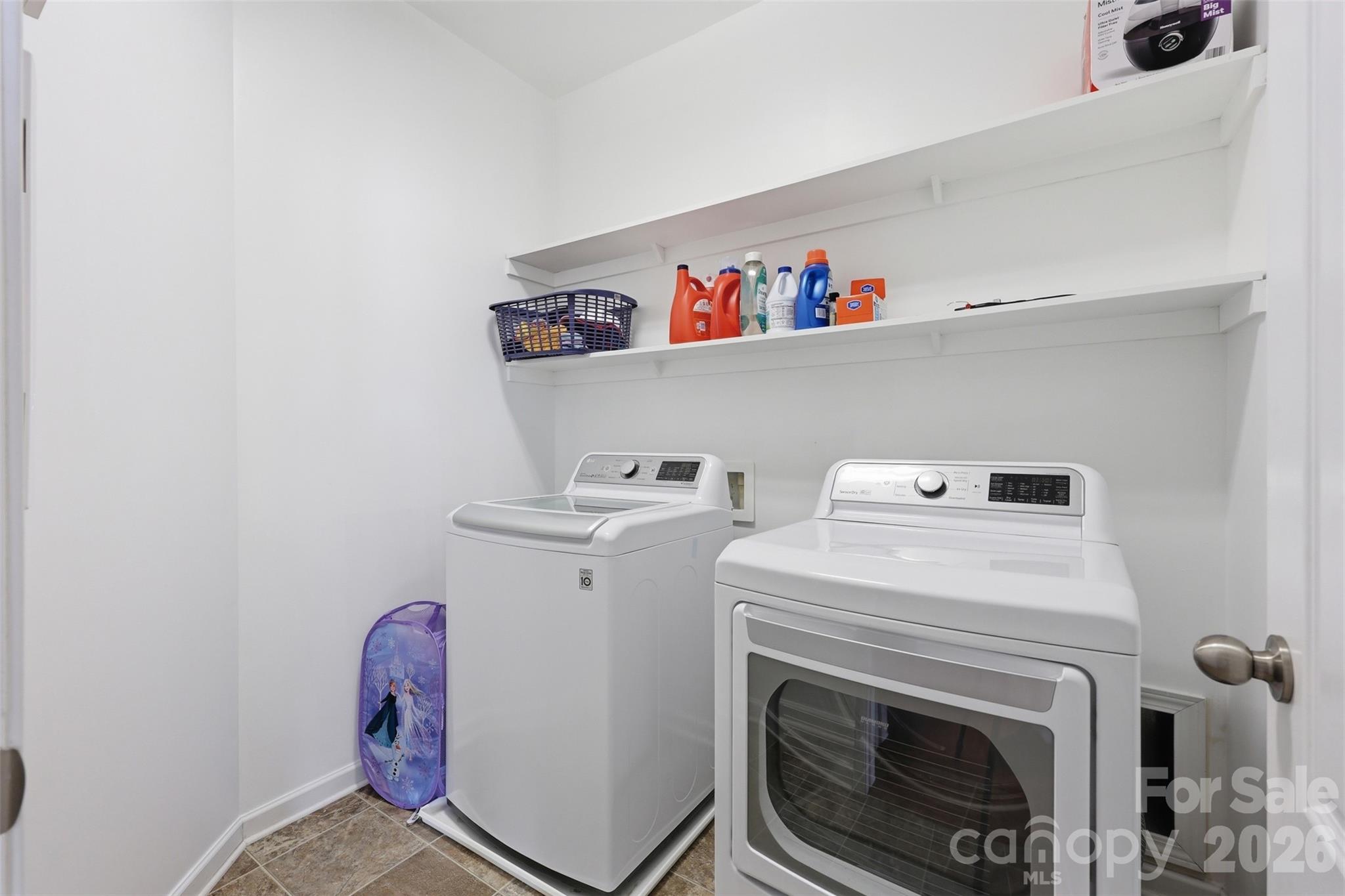 10580 Skipping Rock Lane NW — Concord