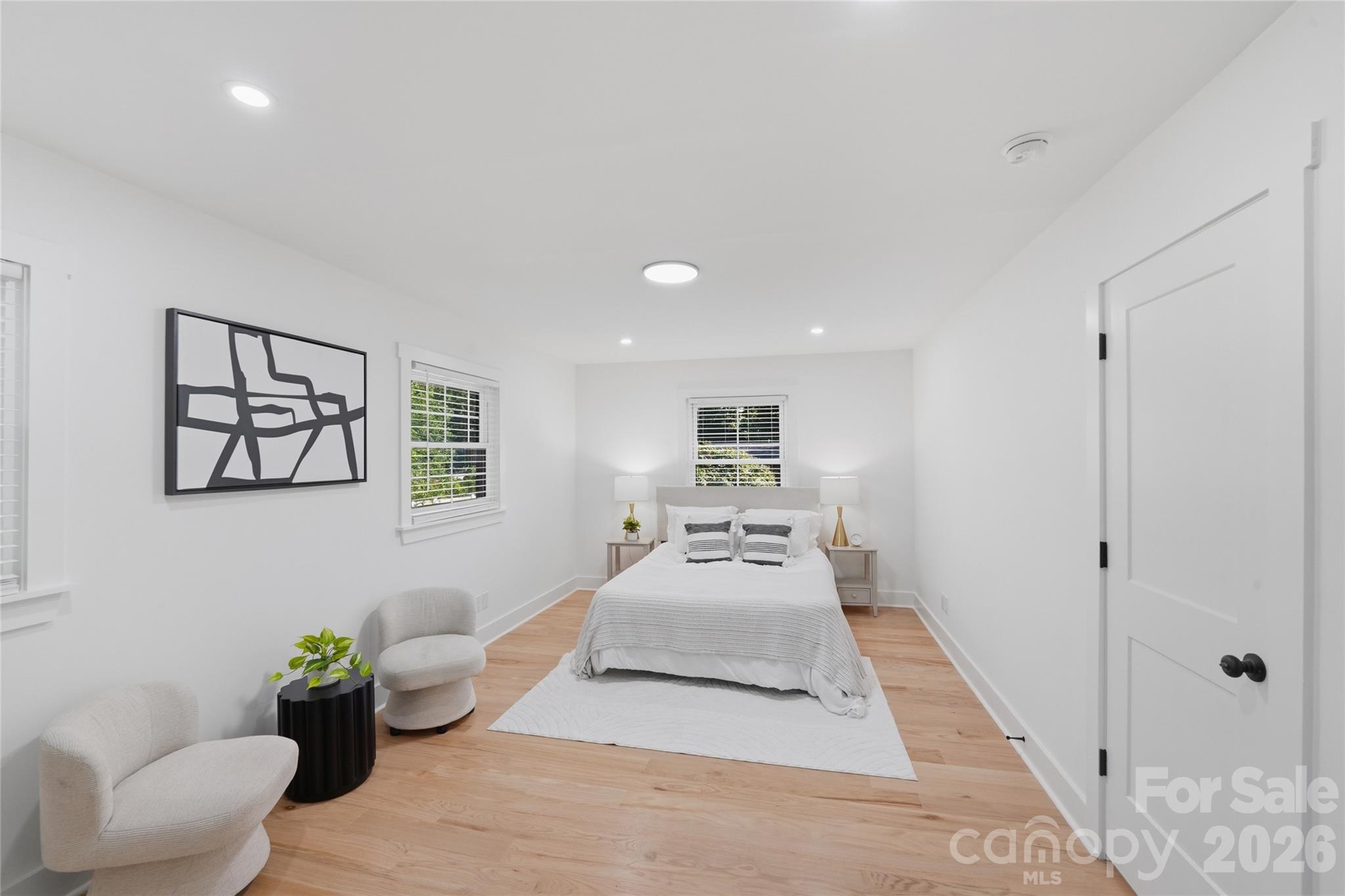 4314 Ivanhoe Place — Charlotte