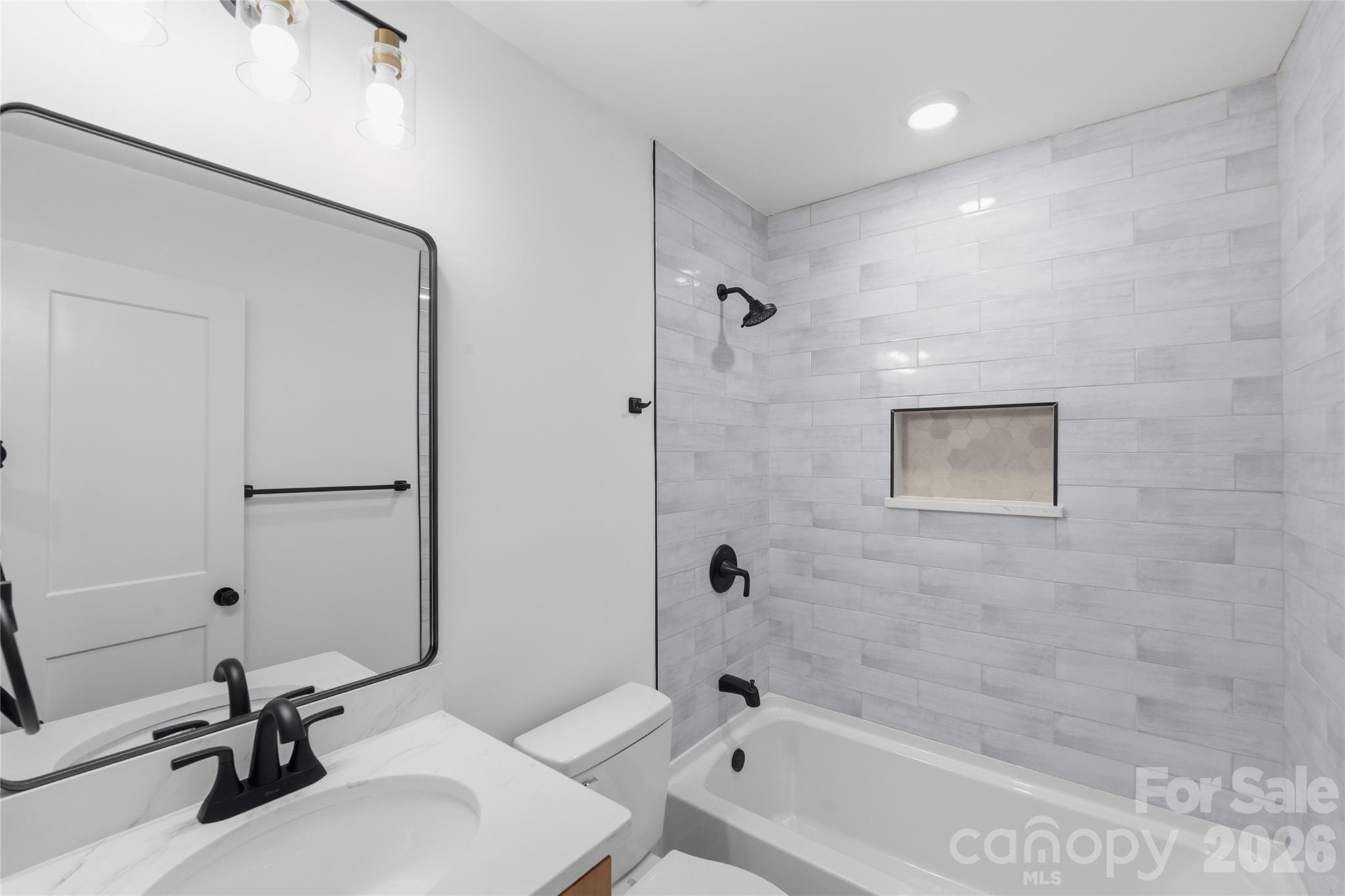 4314 Ivanhoe Place — Charlotte