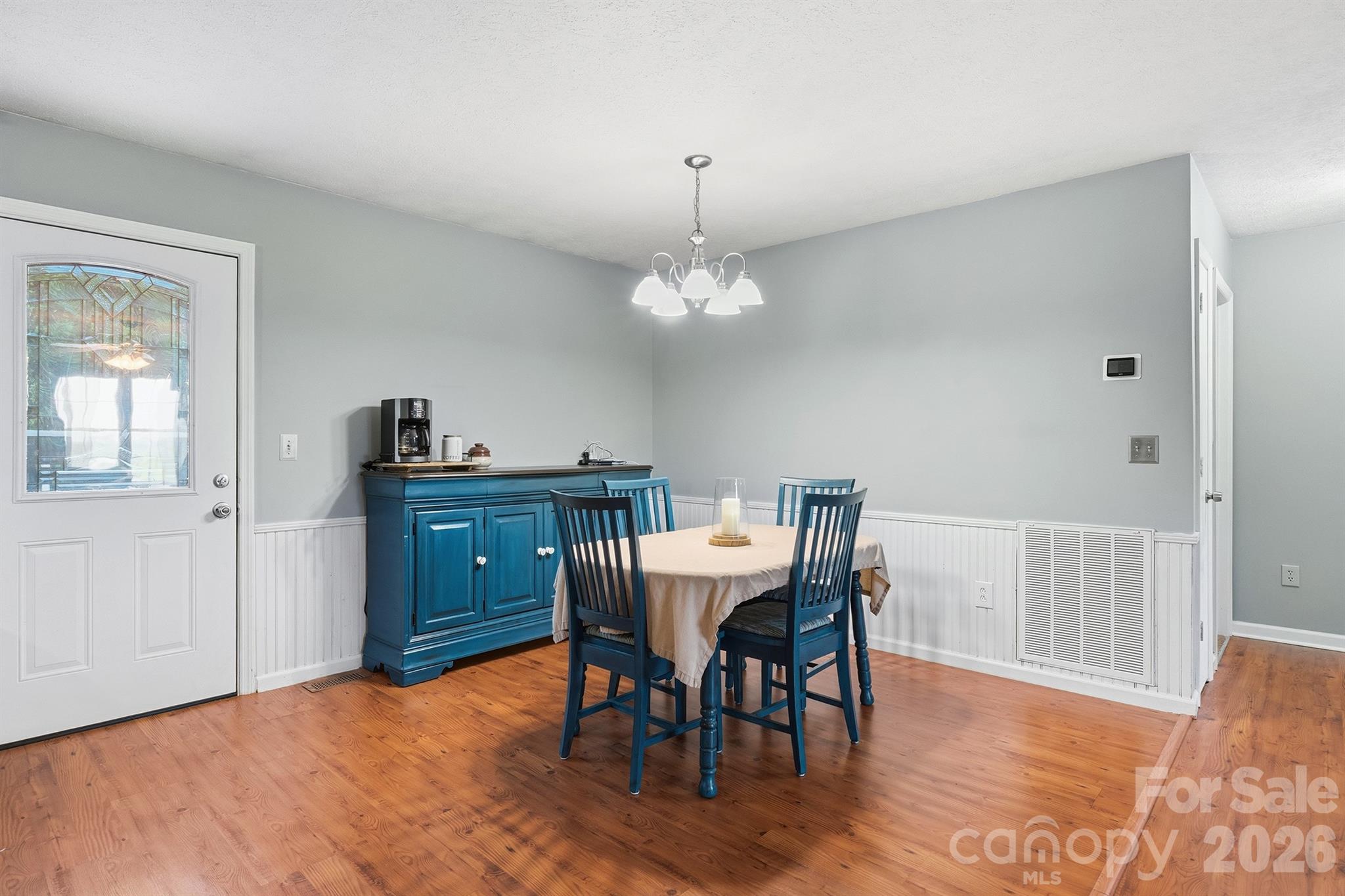 3868 W Nc 10 Highway — Newton