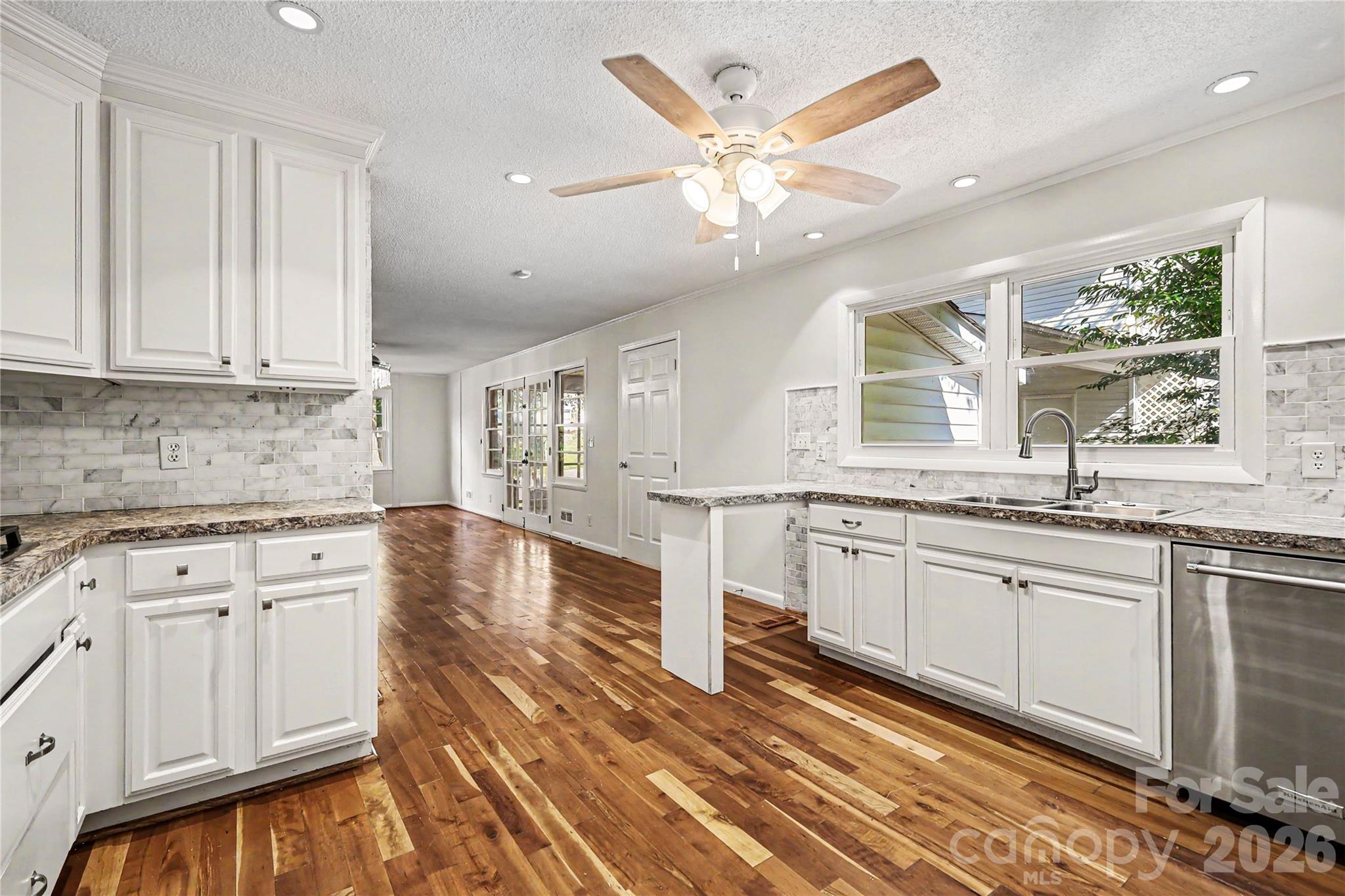 211 Windsor Drive — Shelby