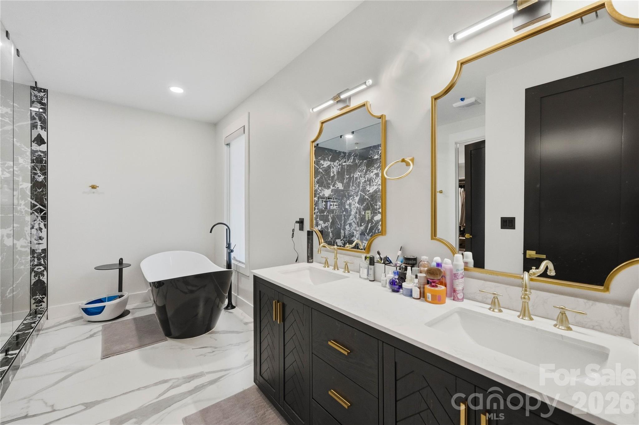 1109 Leigh Avenue — Charlotte