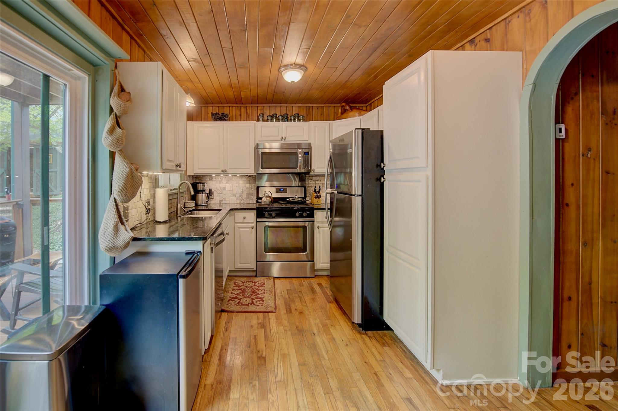 262 Azalea Hills Lane — Spruce Pine