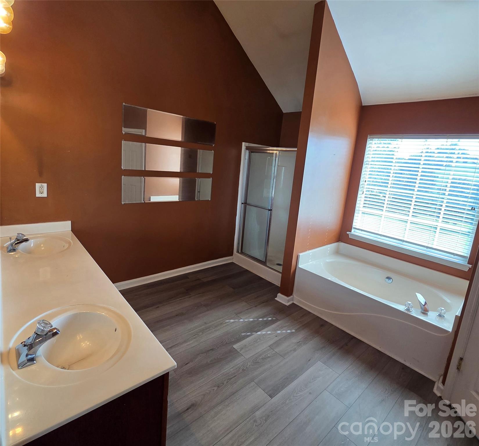 9120 Viscount Lane — Charlotte