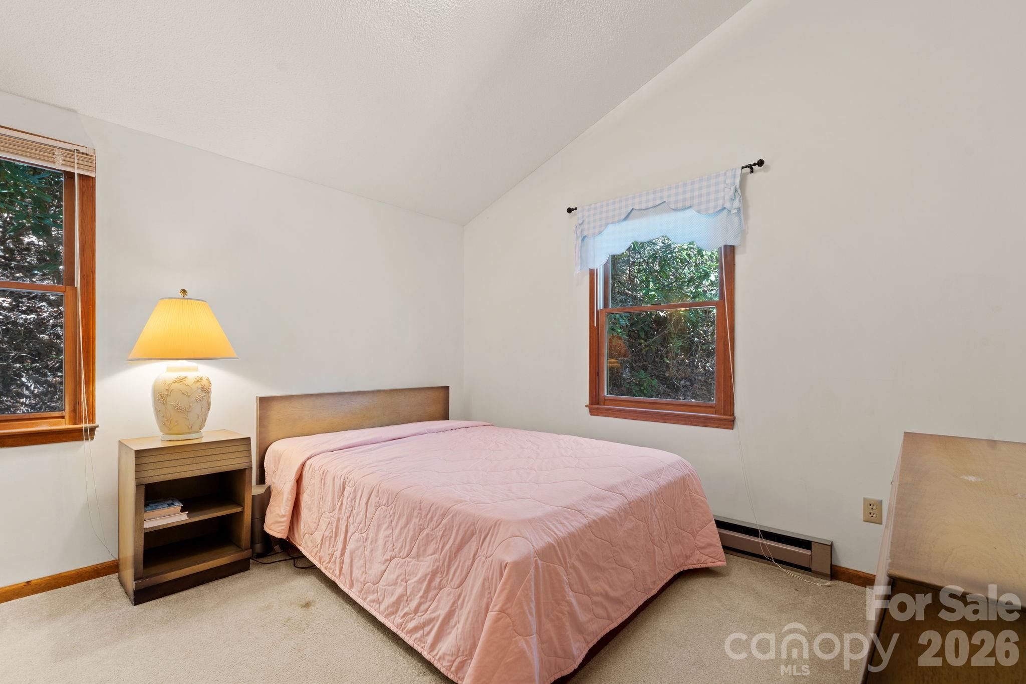 8977 Rose Hollow Avenue — Newland