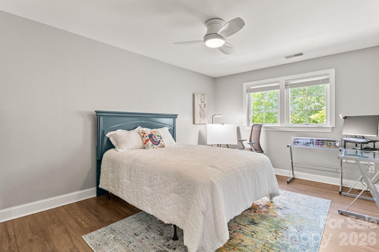 14509 Greenpoint Lane — Huntersville