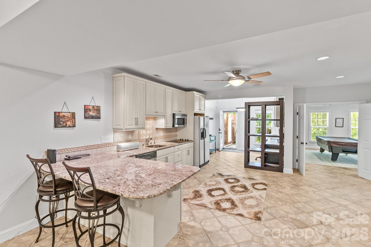 14509 Greenpoint Lane — Huntersville
