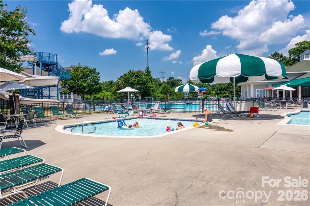 14509 Greenpoint Lane — Huntersville