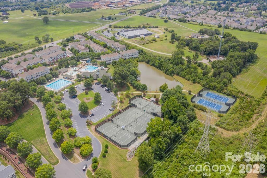 14509 Greenpoint Lane — Huntersville