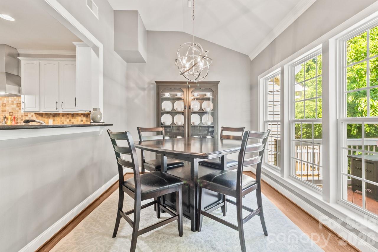 14509 Greenpoint Lane — Huntersville