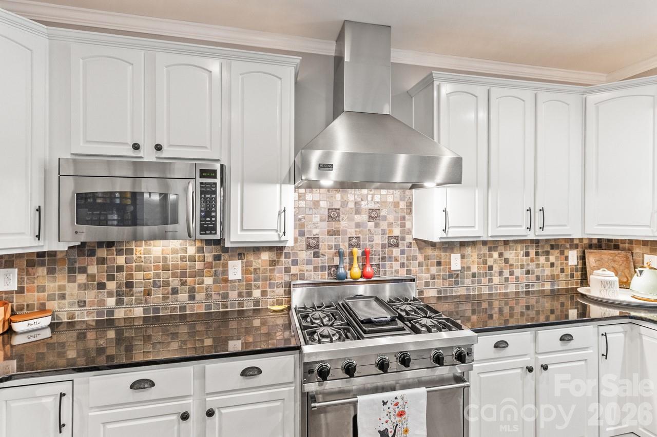 14509 Greenpoint Lane — Huntersville