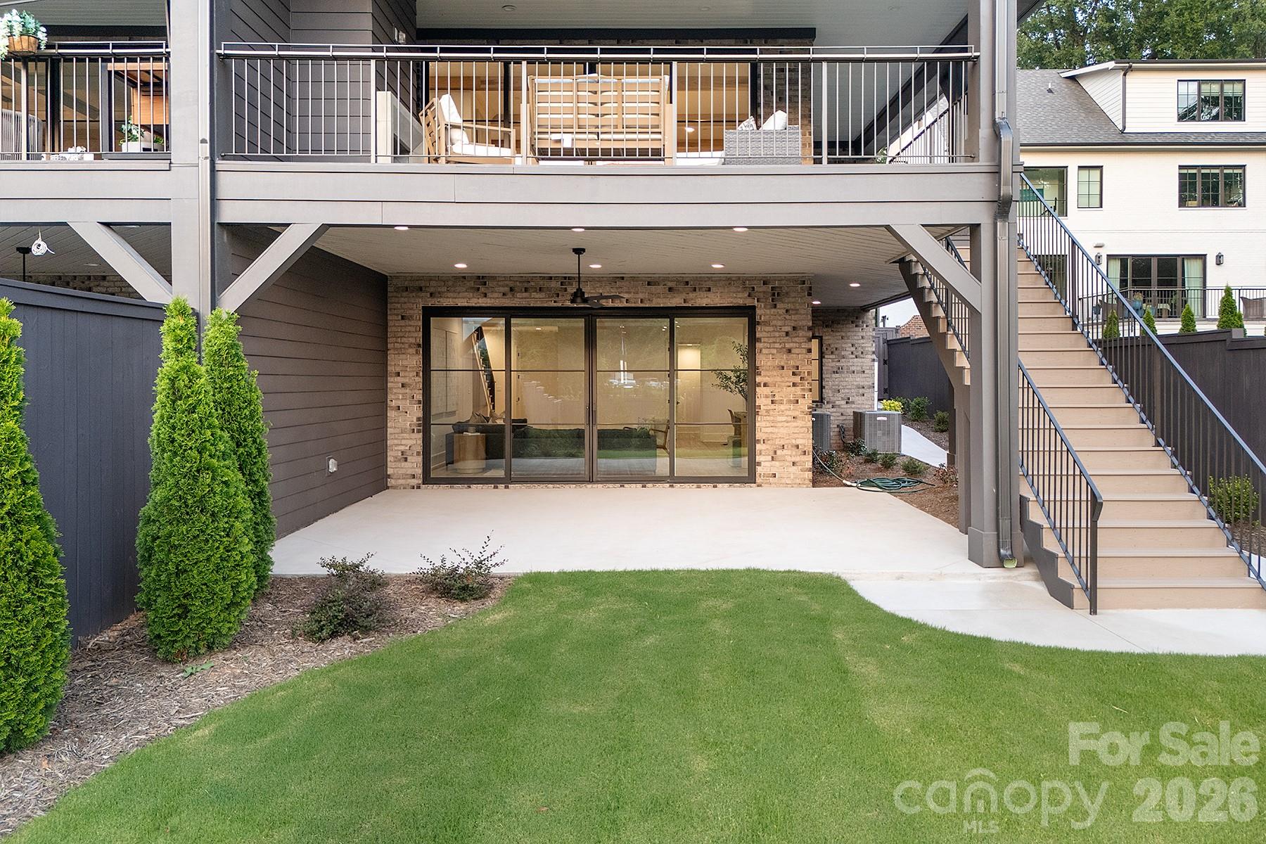 1214 S Kings Drive #A — Charlotte