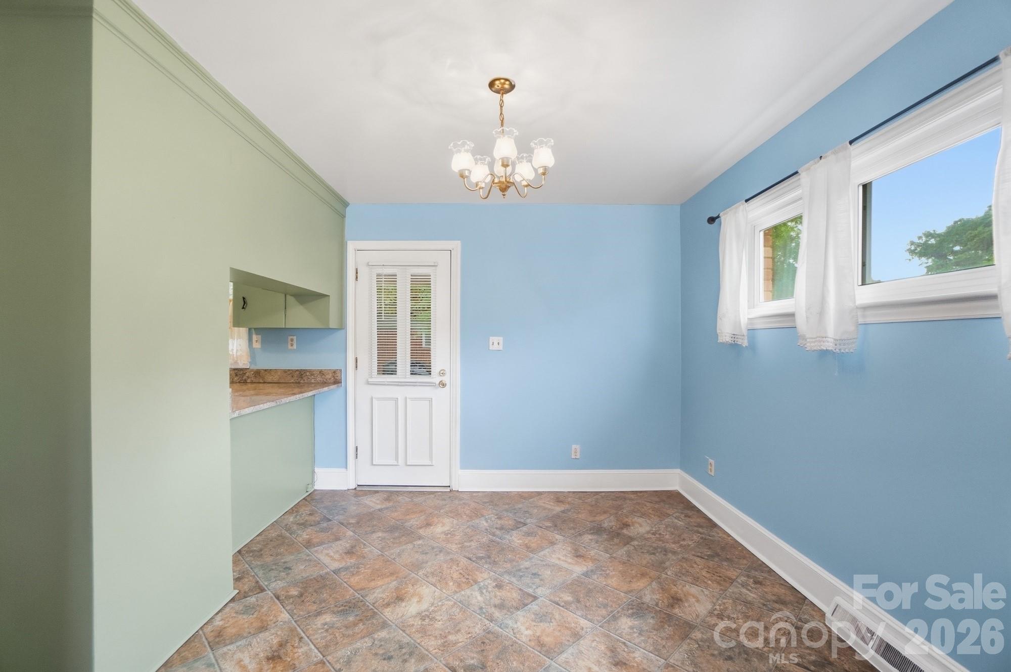 6239 Netherwood Drive — Charlotte